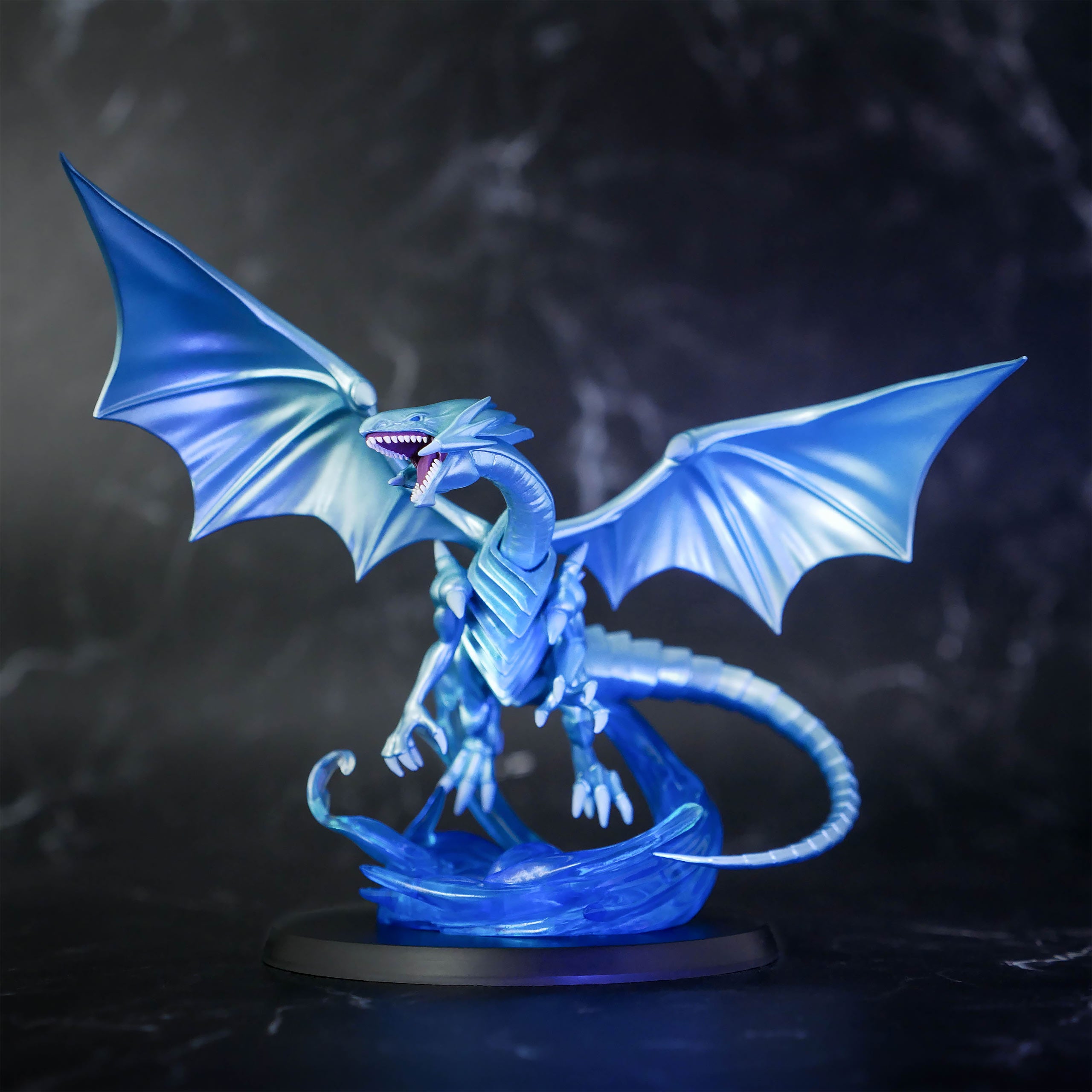 Product image Yu-Gi-Oh! - Blue-Eyed White Dragon Duel Monsters Statue