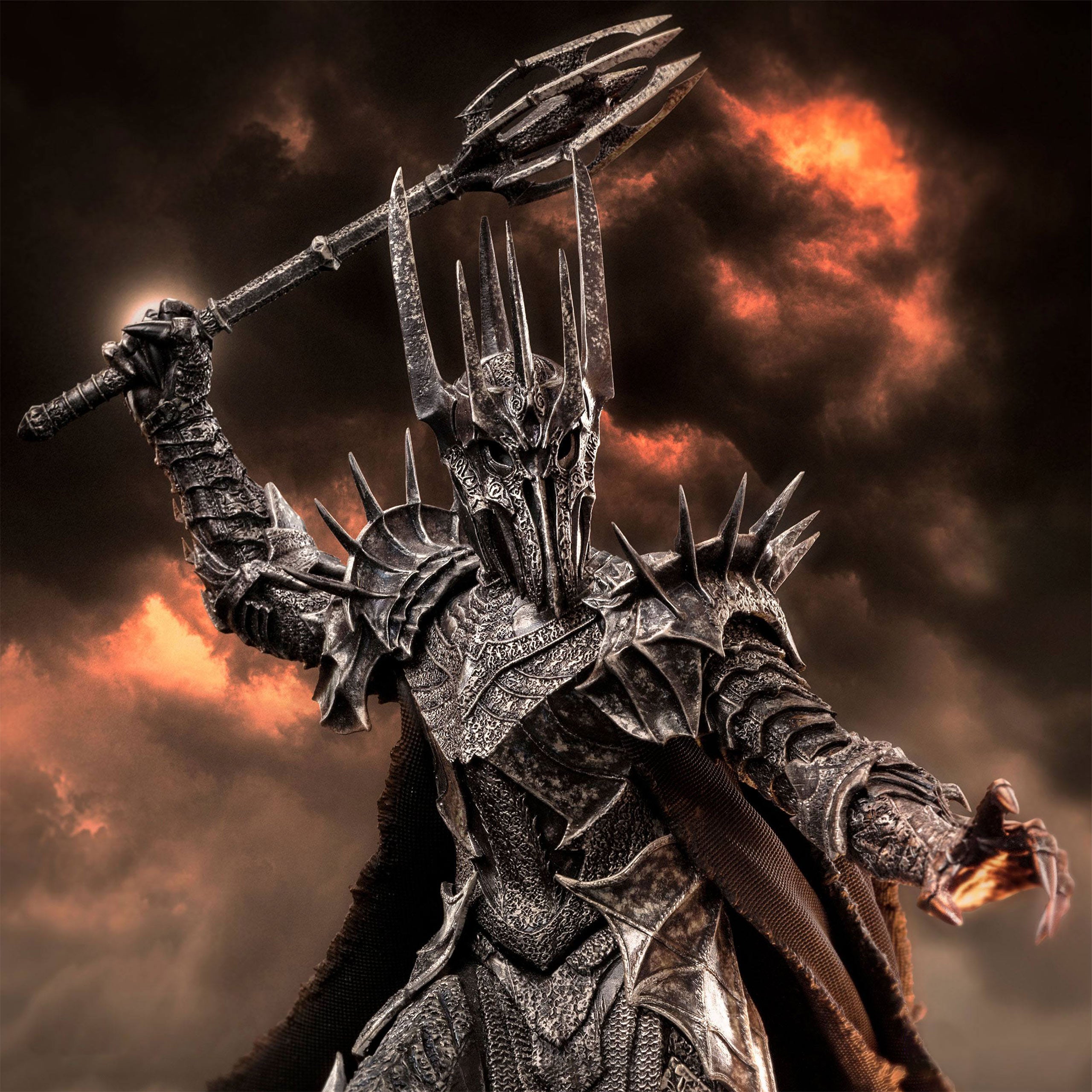 Product image The Lord of the Rings - Sauron Art Scale Deluxe Statue
