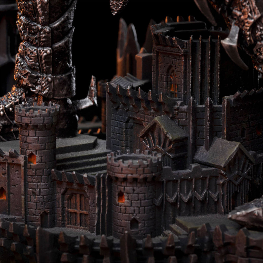 Product image The Lord of the Rings - Sauron Art Scale Deluxe Statue