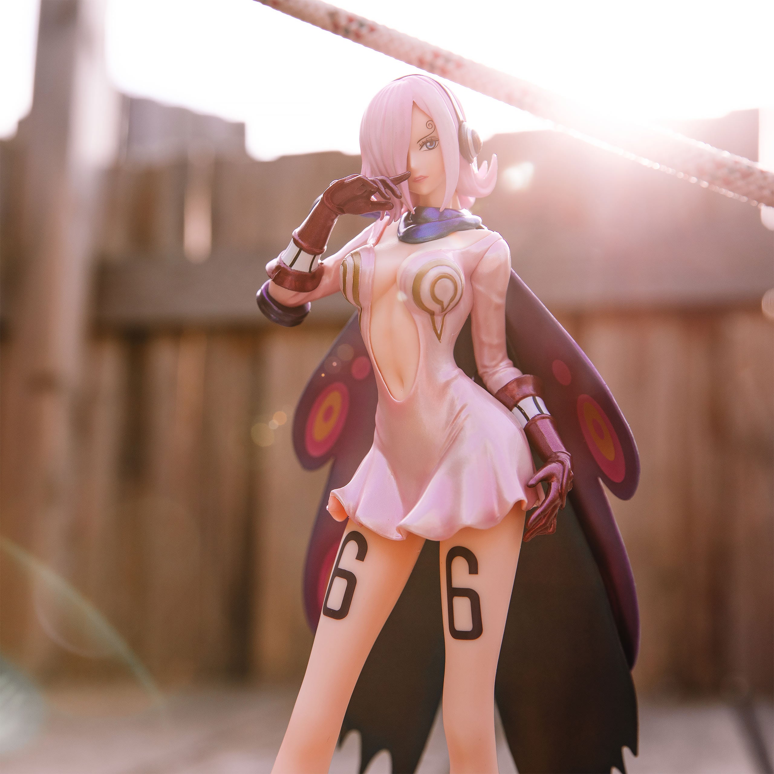 Product image One Piece - Vinsmoke Reiju Glitter & Glamours Figure