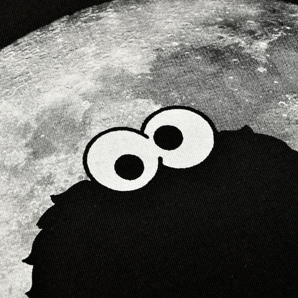 Product image Sesame Street - Cookie Monster Moonnight T-Shirt Black