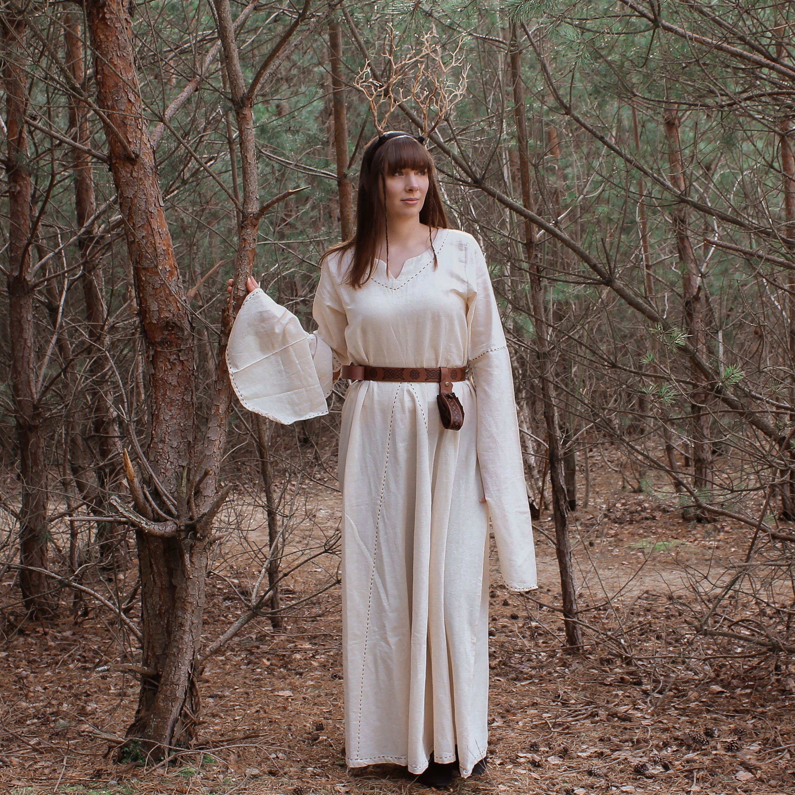 Product image Medieval Dress Begina Beige