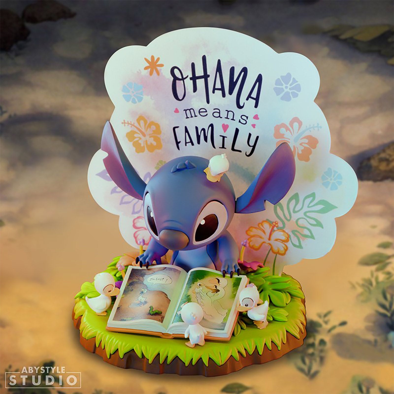 Product image Lilo & Stitch - Ohana Stitch Diorama Figure