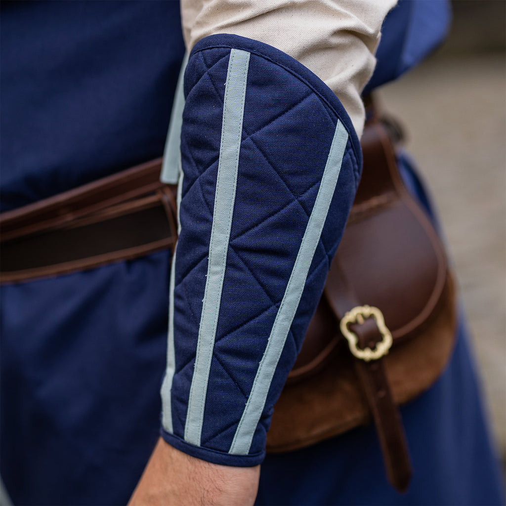 Product image Dungeons & Dragons - Cleric Arm Bracers Blue