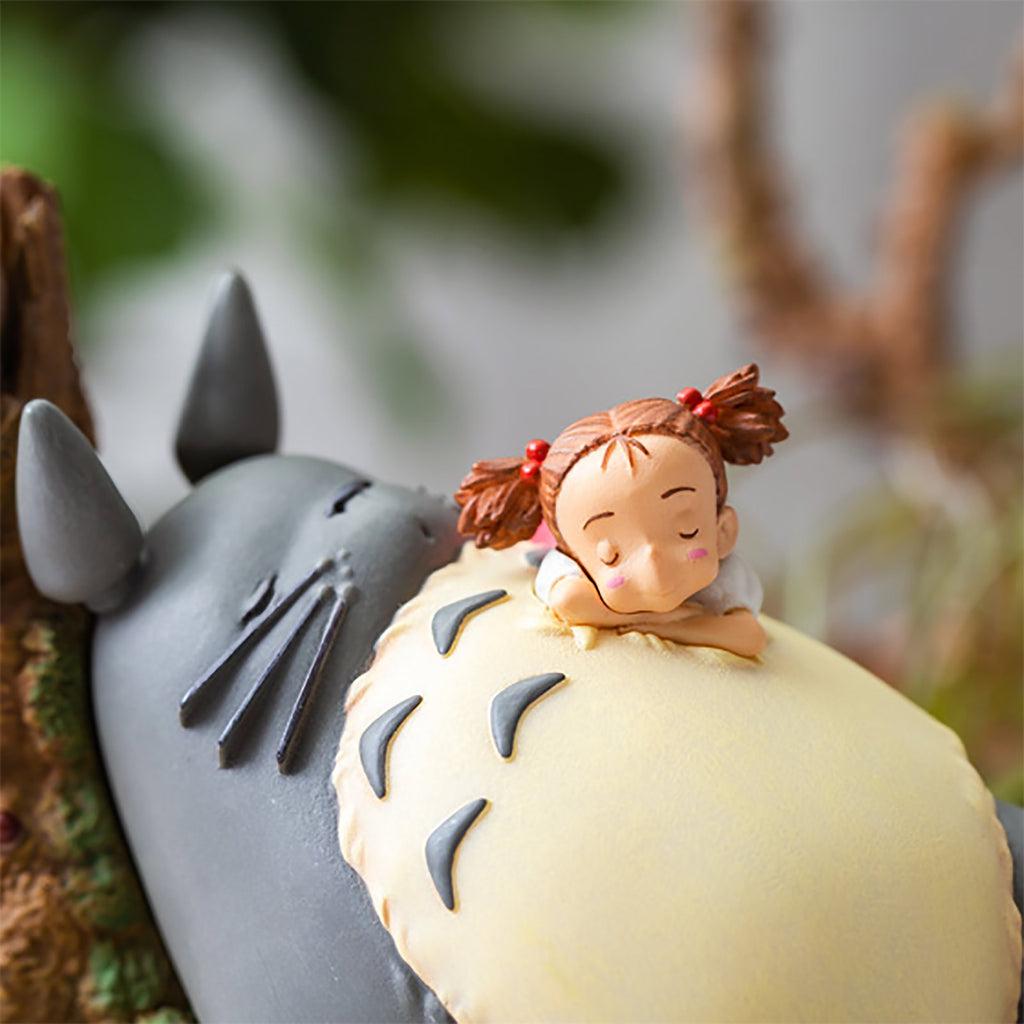 Product image My Neighbor Totoro - Mei Taking A Nap Music Box