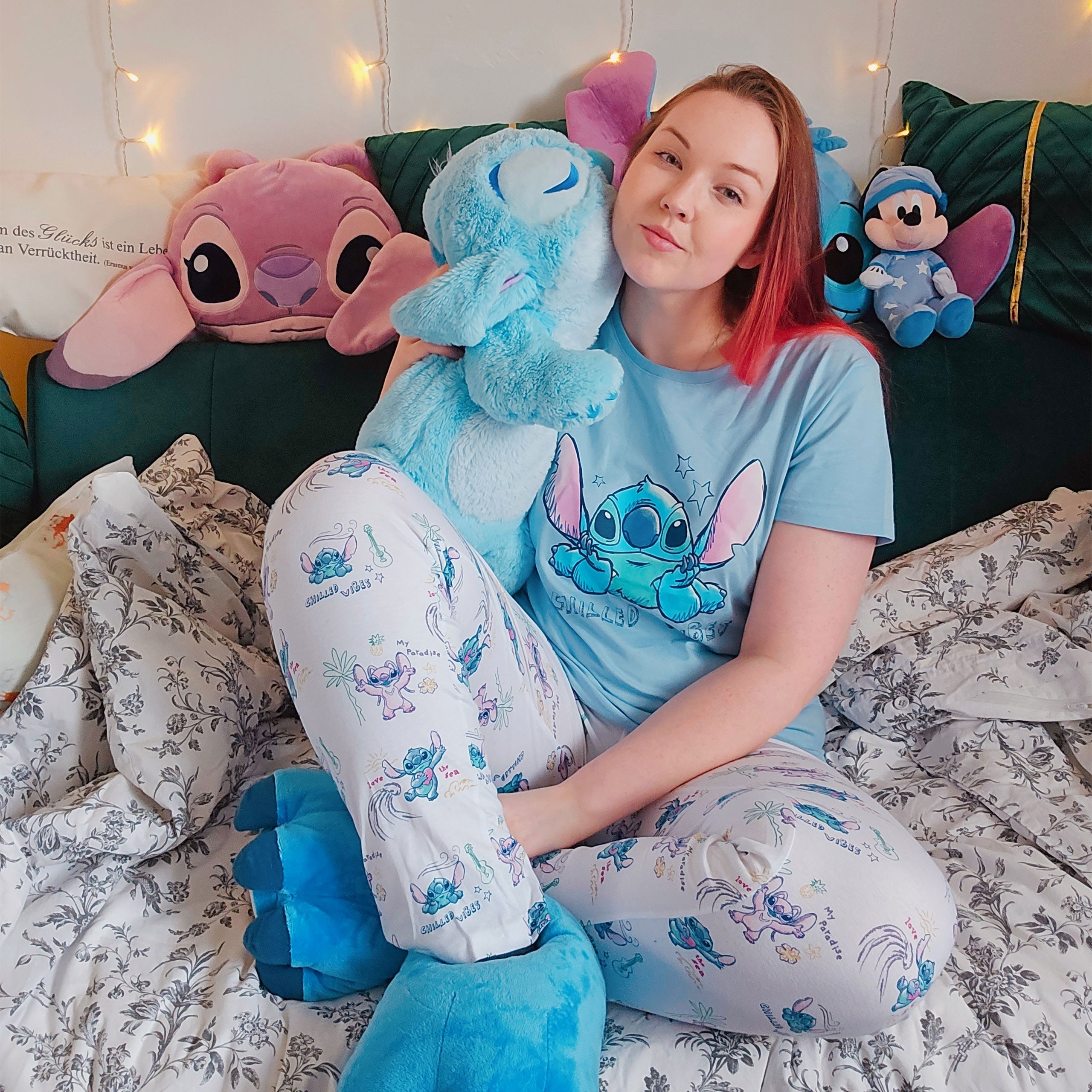 Product image Lilo & Stitch - Chilled Vibes Pyjama Women