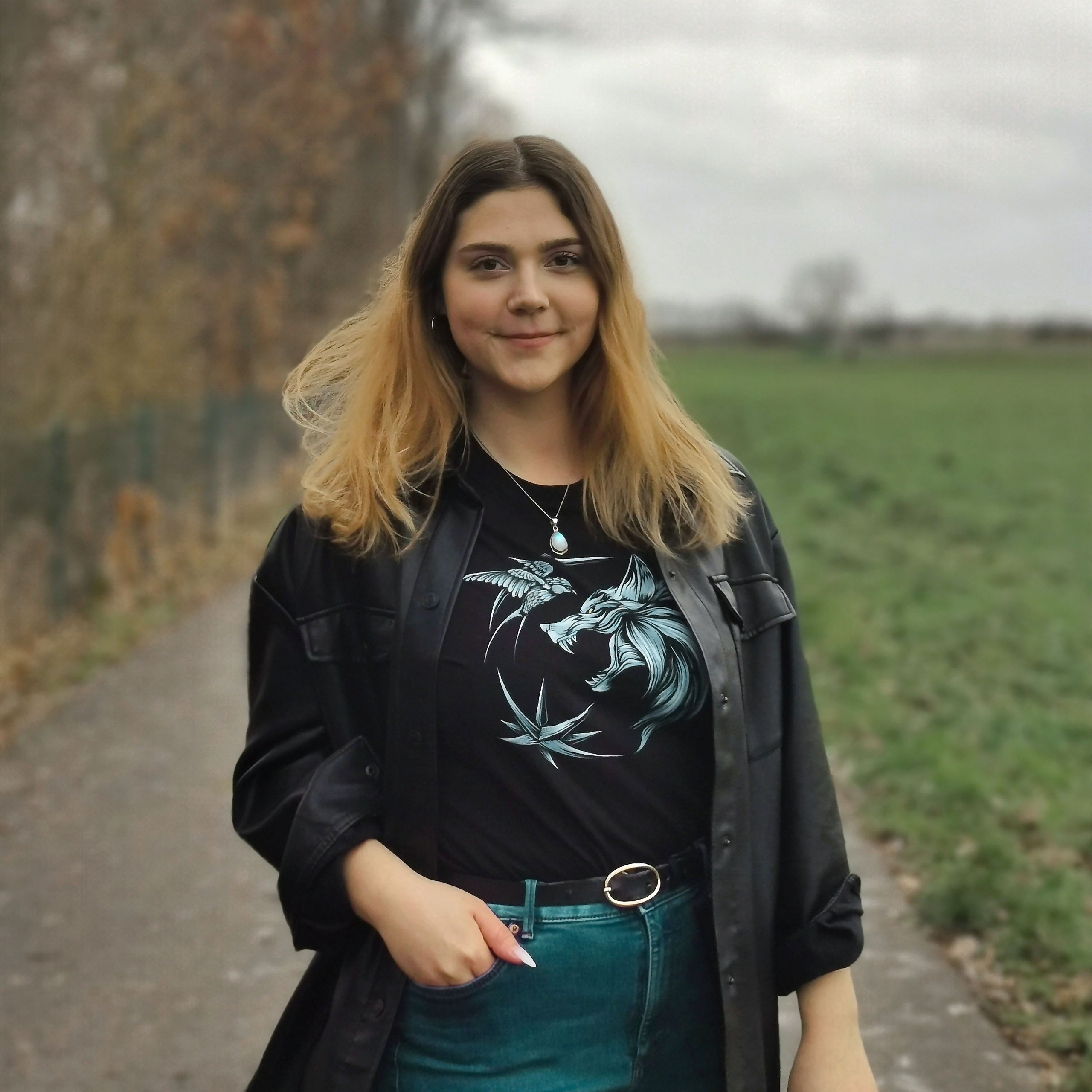 Product image Witcher - Wolf Medallion T-Shirt black