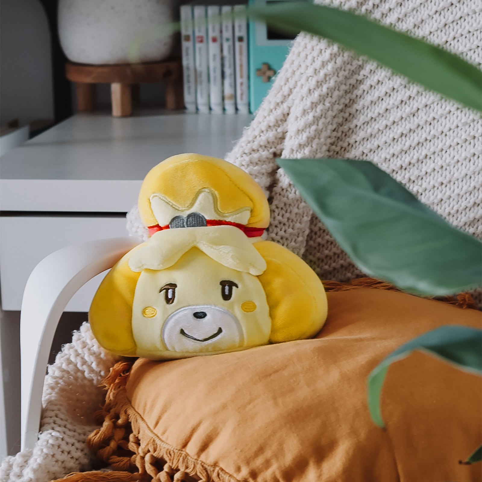 Product image Animal Crossing - Isabelle Plush Figure