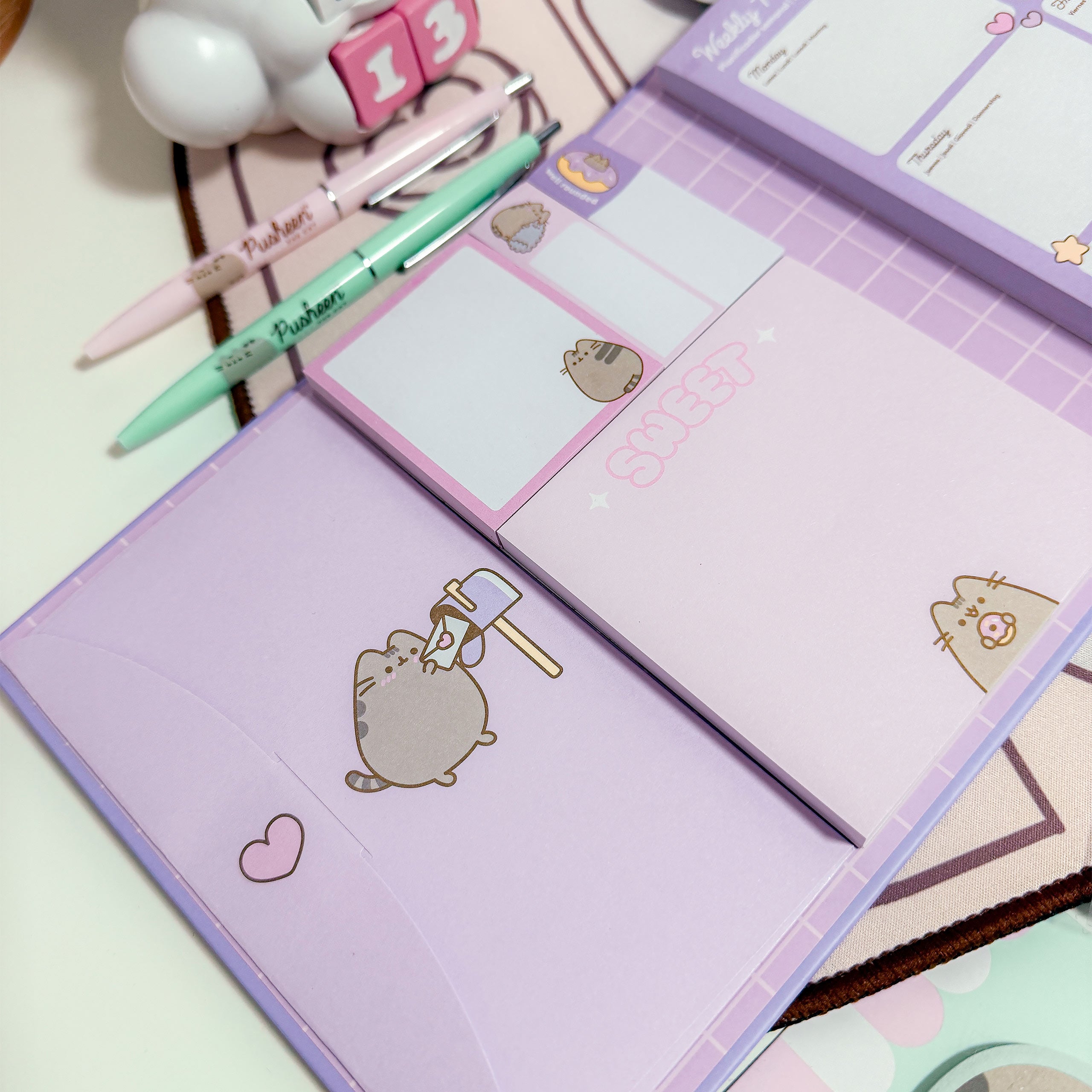 Product image Pusheen - Love Pusheen Weekly Planner