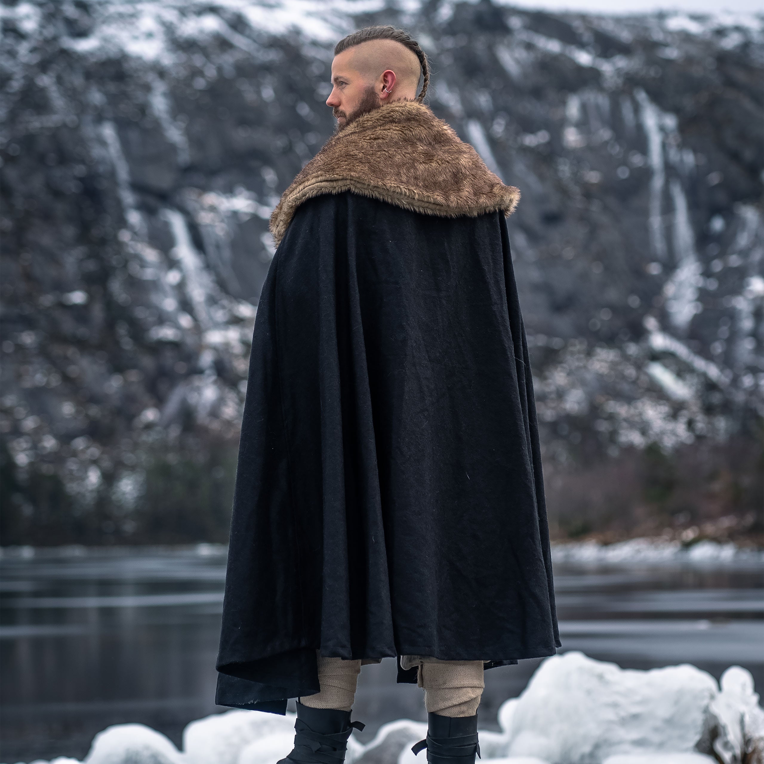 Product image Medieval Cloak with Faux Fur Black