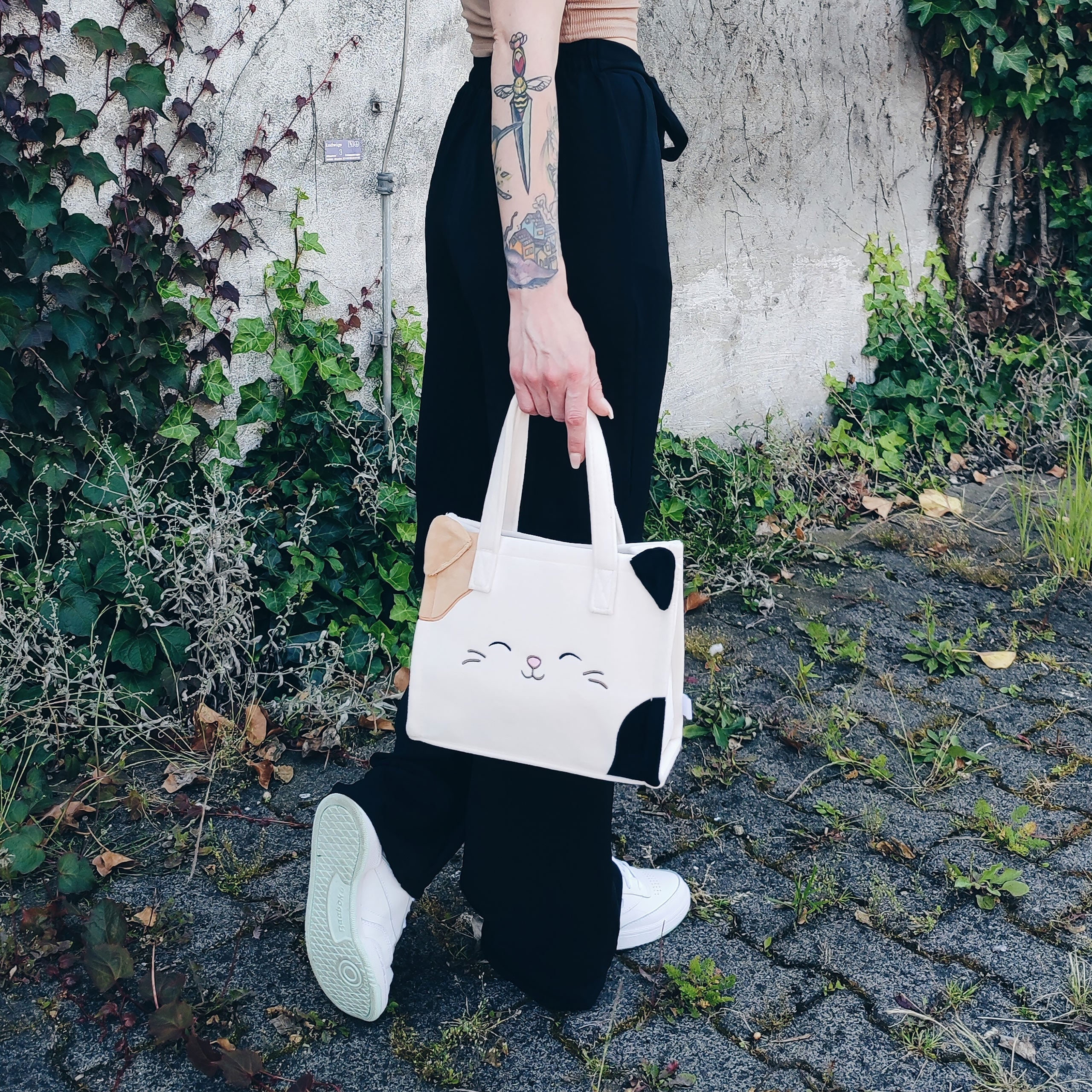 Product image Squishmallows - Cameron Plush Handbag