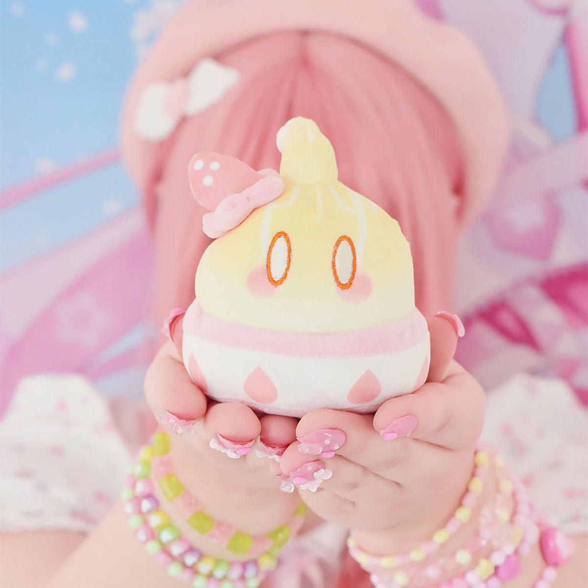 Product image Genshin Impact - Mutant Electro Slime Strawberry Cake Style Plush Figure