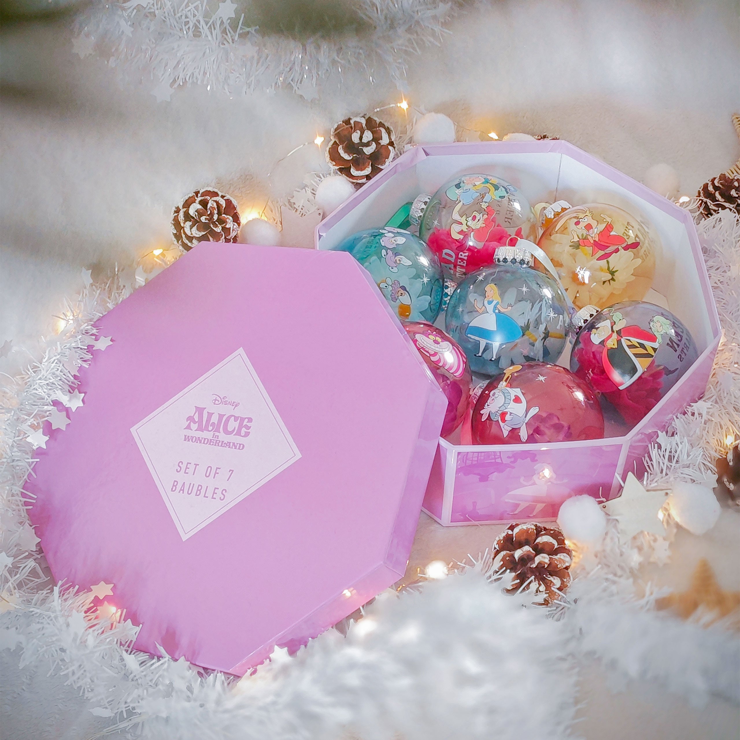 Product image Alice in Wonderland - Characters Christmas Tree Balls 7pcs