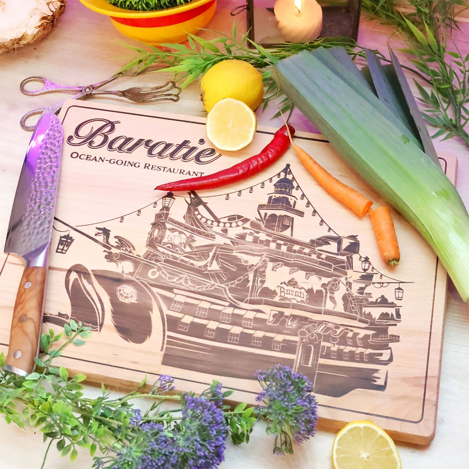 Product image One Piece - Baratie Cutting Board Beech