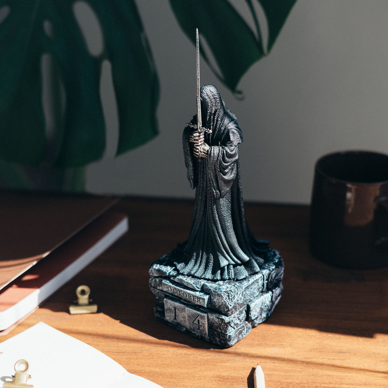 Product image The Lord of the Rings - Nazgul 3D Perpetual Calendar