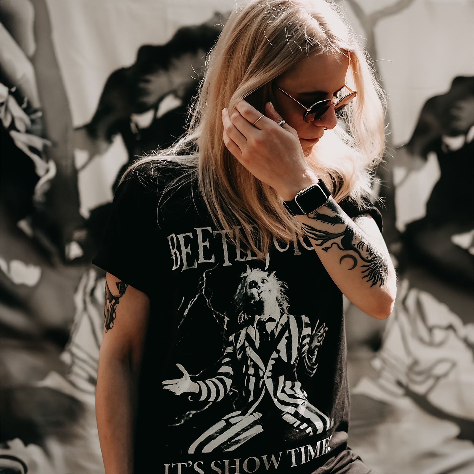 Product image Beetlejuice - It's Show Time! T-Shirt Black