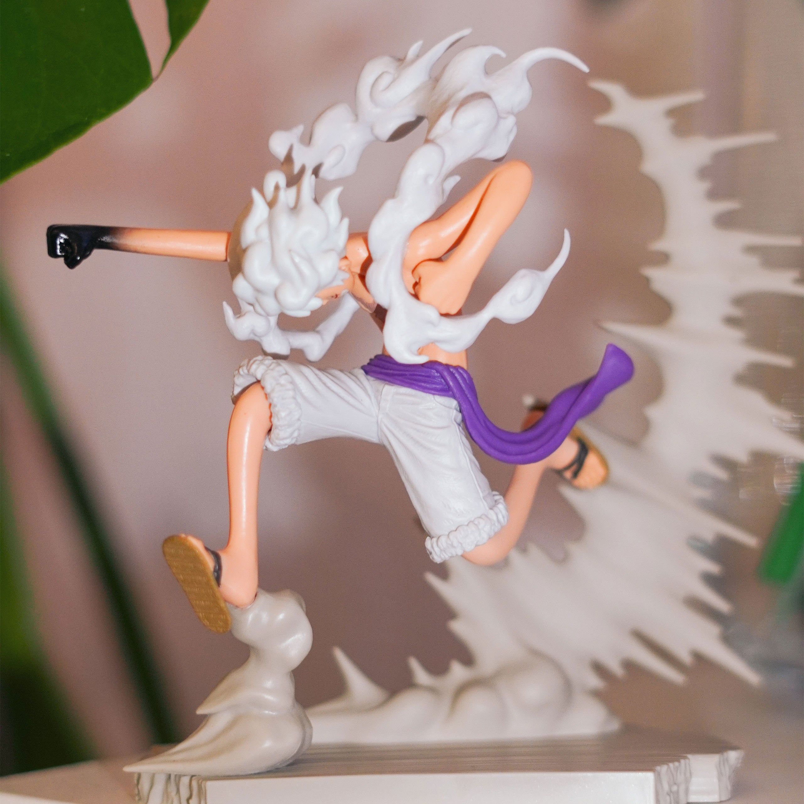 Product image One Piece - Monkey D. Luffy Senkozekkei Figure