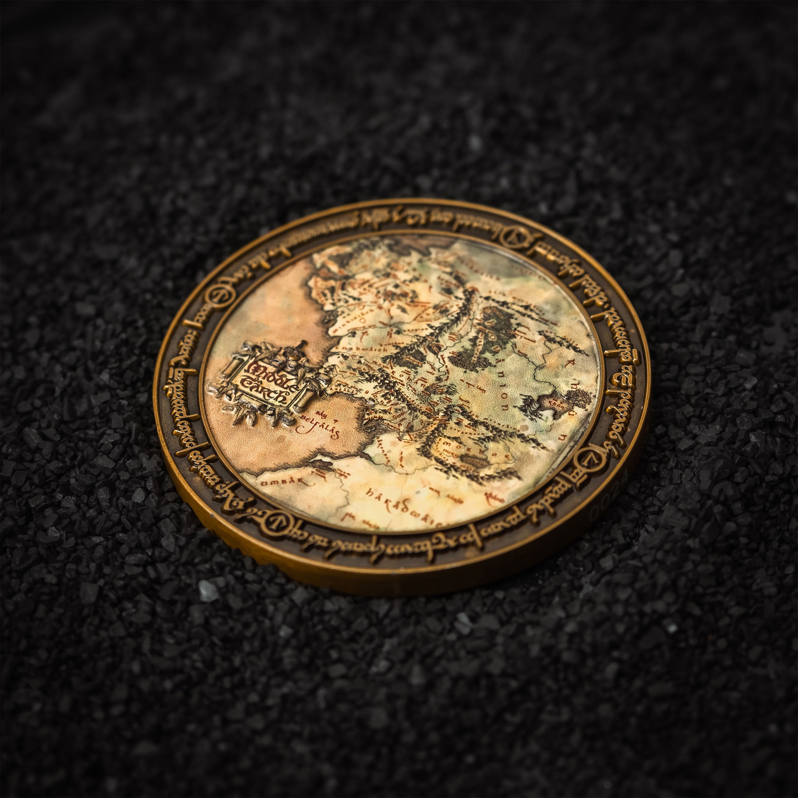 Product image The Lord of the Rings - Middle-earth Map Limited Edition Collectible Coin