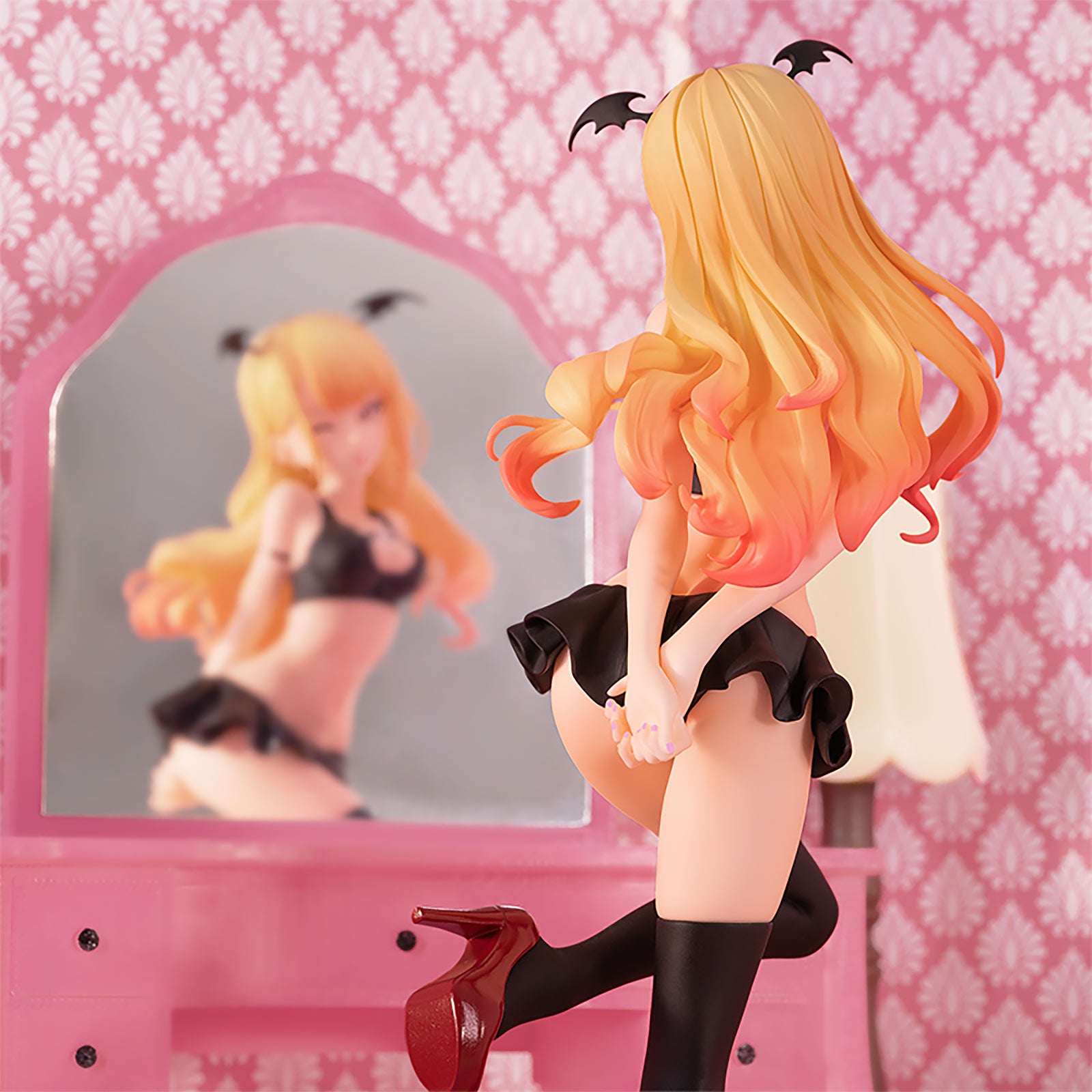Product image My Dress-Up Darling - Marin Kitagawa Celestial Vivi Figure