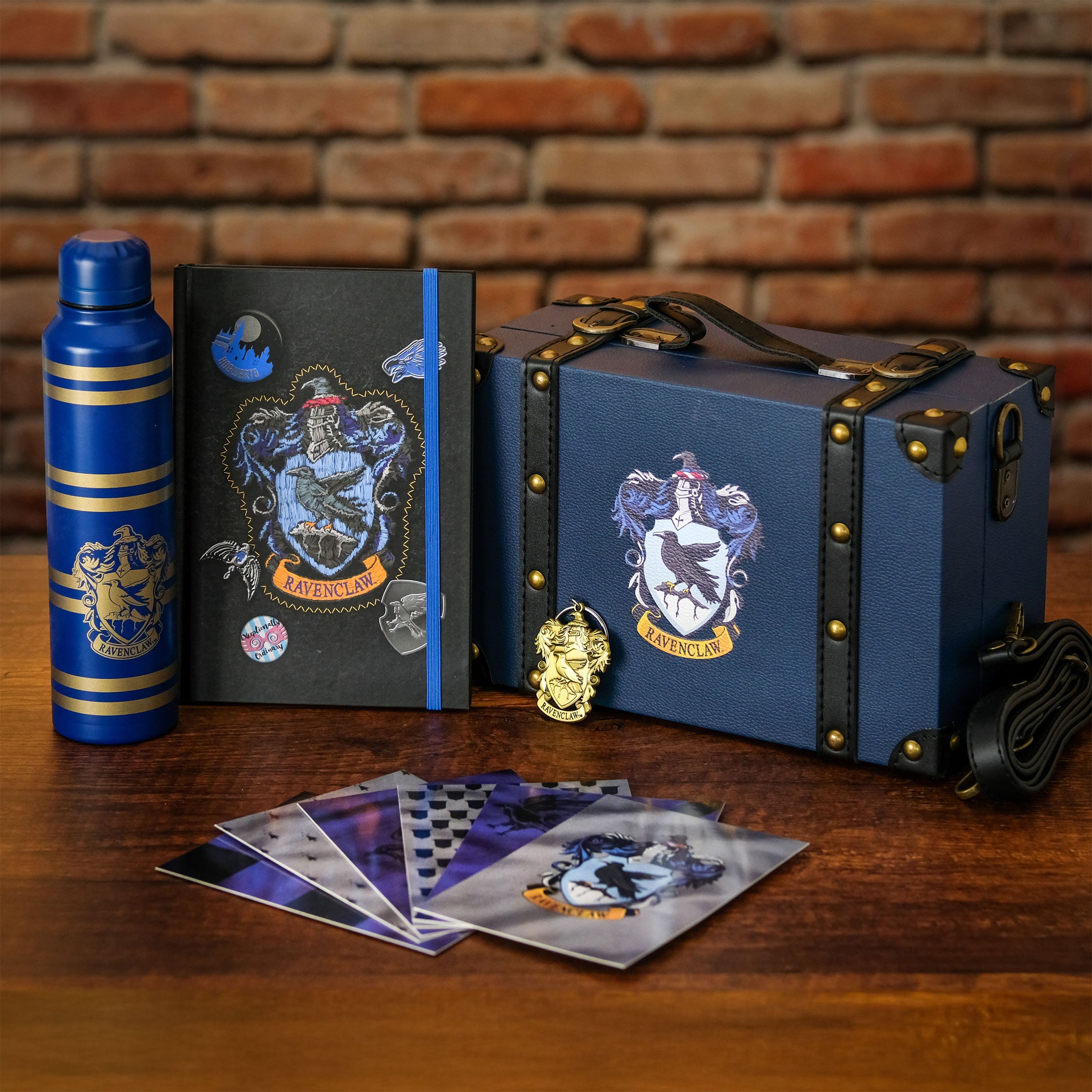 Product image Harry Potter - Ravenclaw Premium Gift Set in Case with Carrying Strap