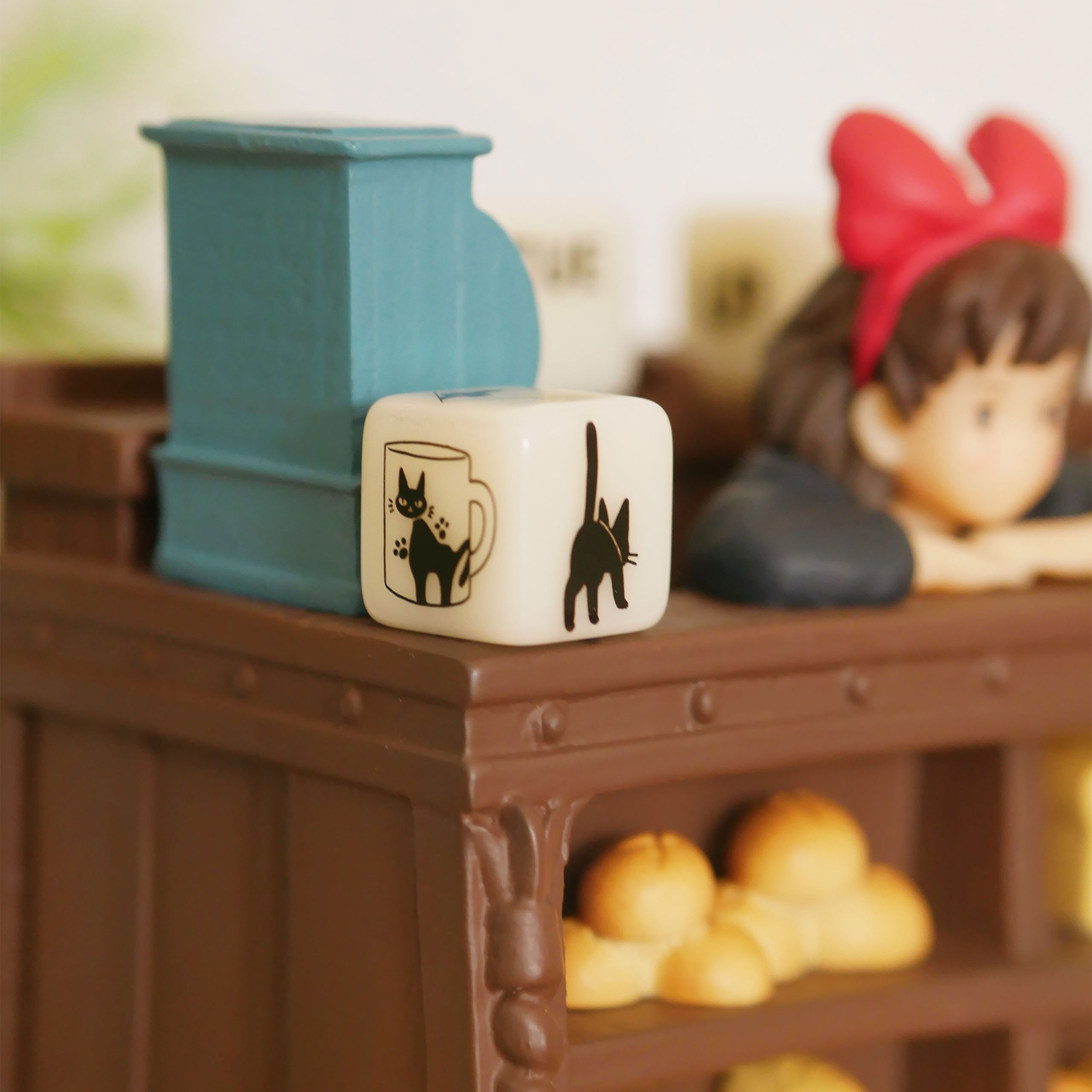 Product image Kiki's Little Delivery Service - Bakery 3D Annual Calendar