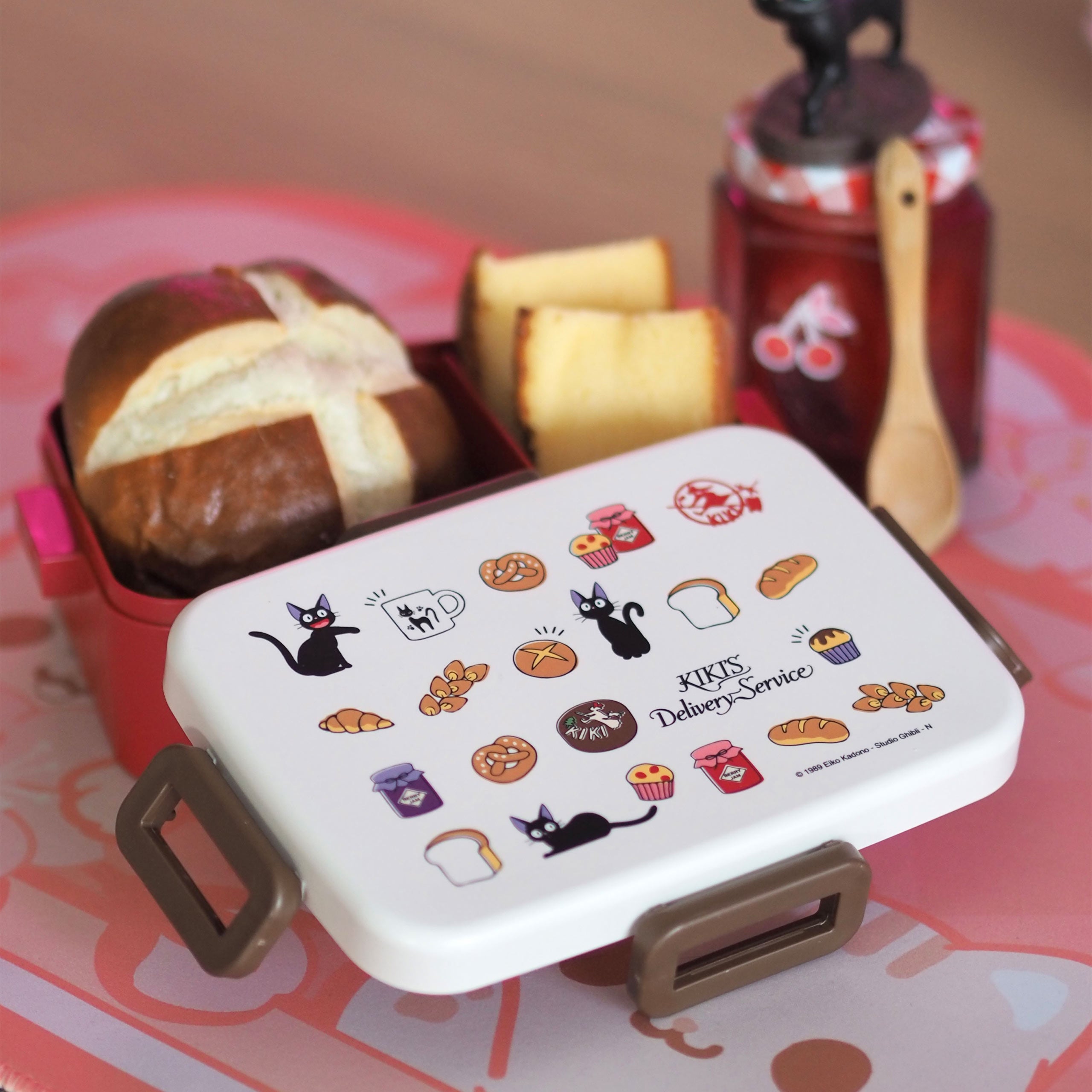 Product image Kiki's Delivery Service - Jiji Lunchbox red
