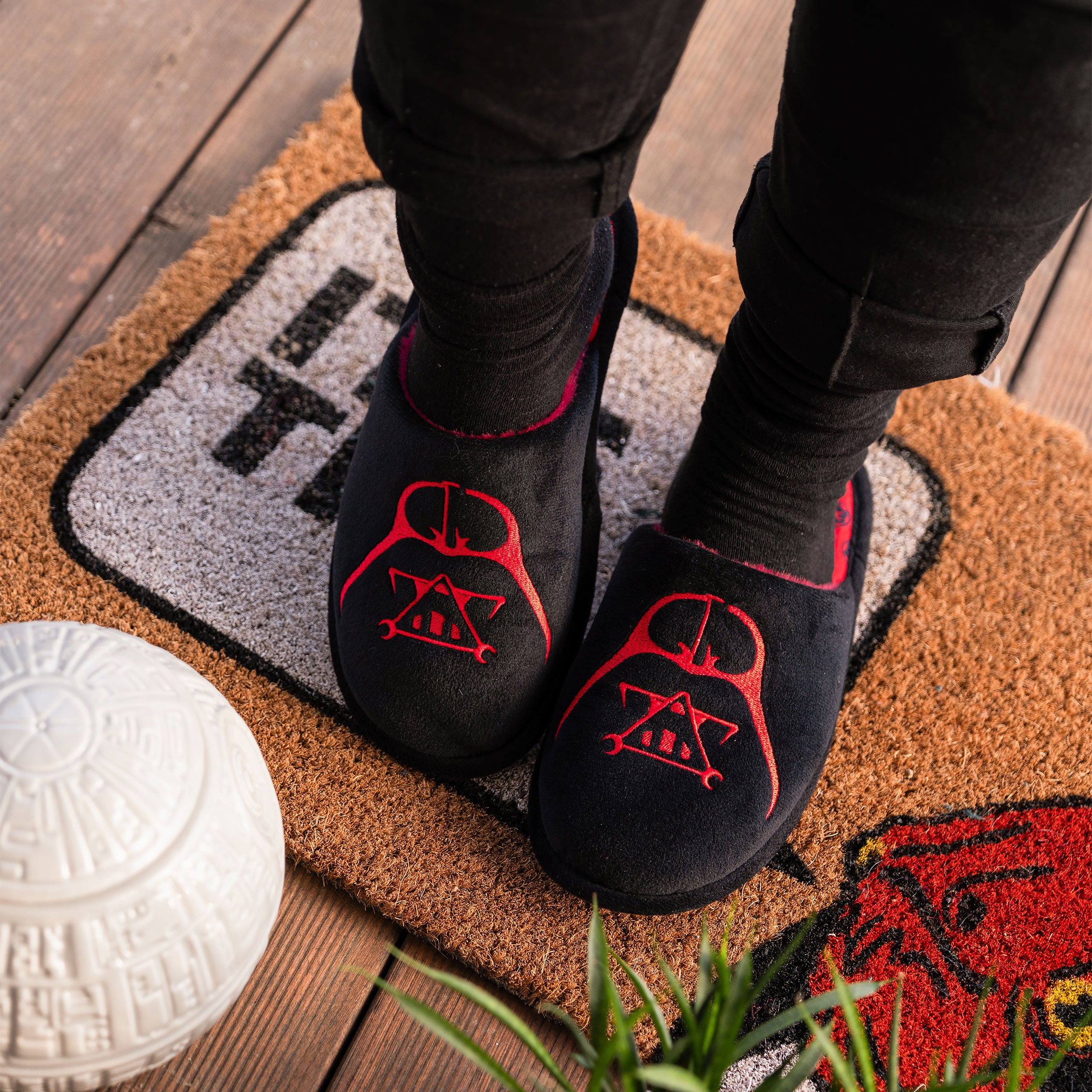 Product image Star Wars - Darth Vader Slippers Black-Red
