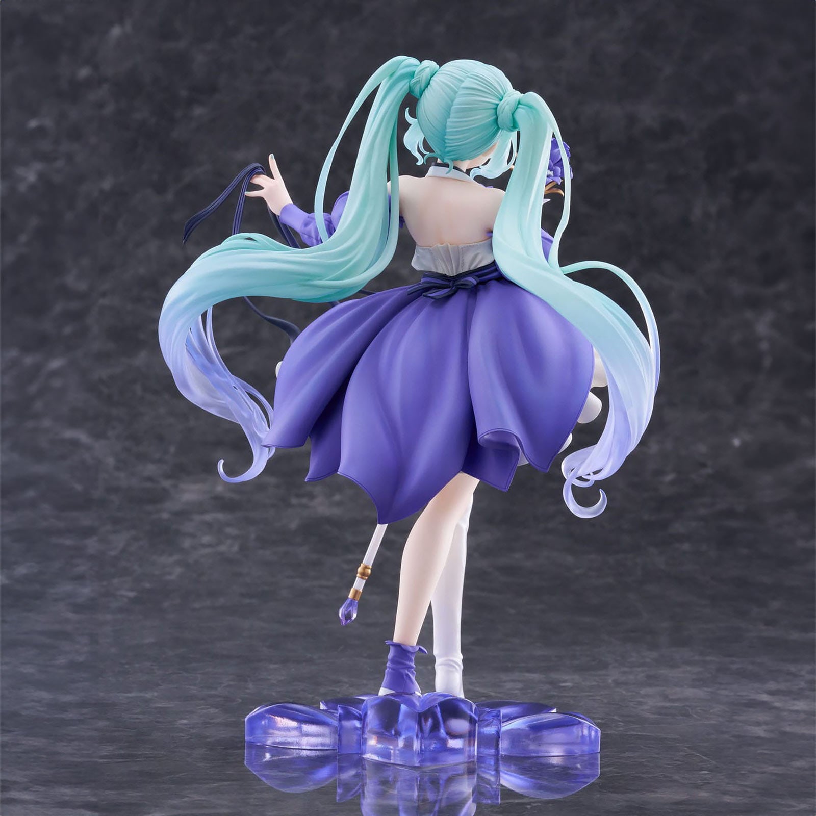 Product image Hatsune Miku Figure Birthday 2024 Version