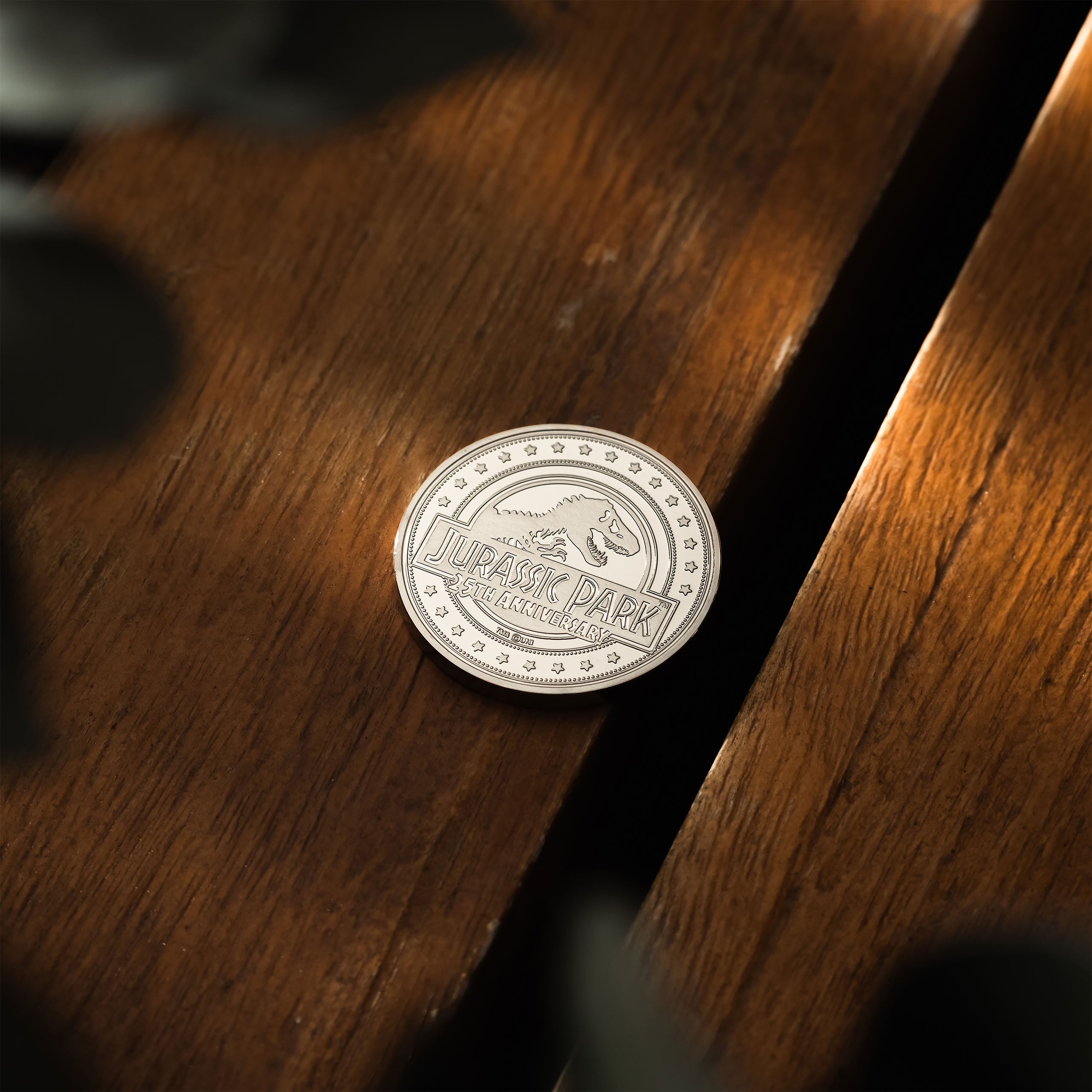 Product image Jurassic Park - Limited Edition T-Rex Collector's Coin