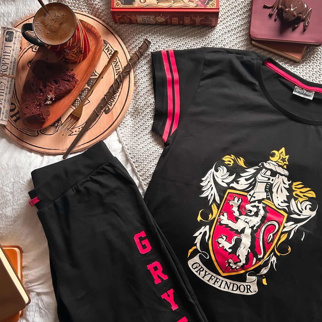 Product image Gryffindor Crest Pajamas Black - Harry Potter
