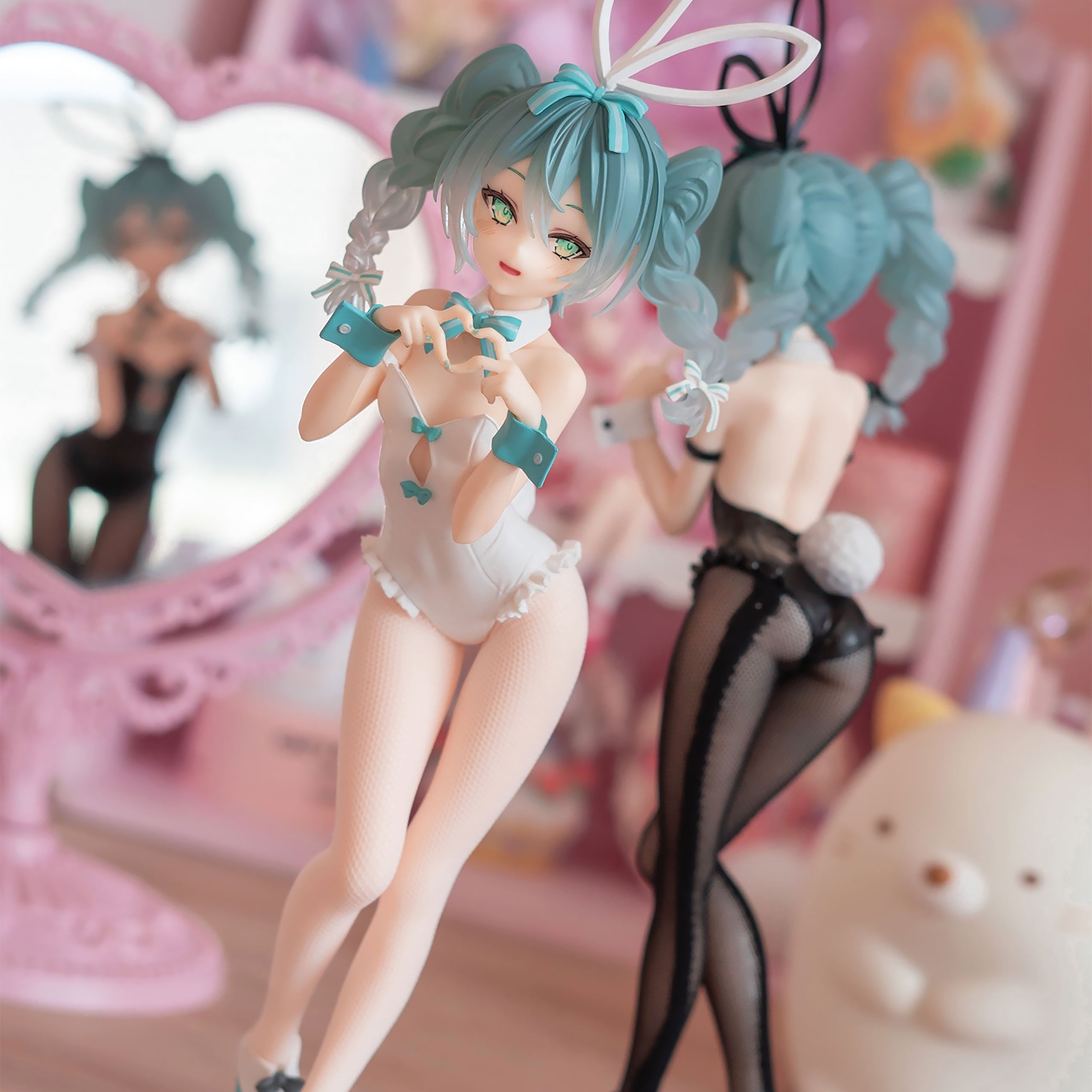Product image Hatsune Miku - Rurudo White BiCute Bunnies Vocaloid Figure