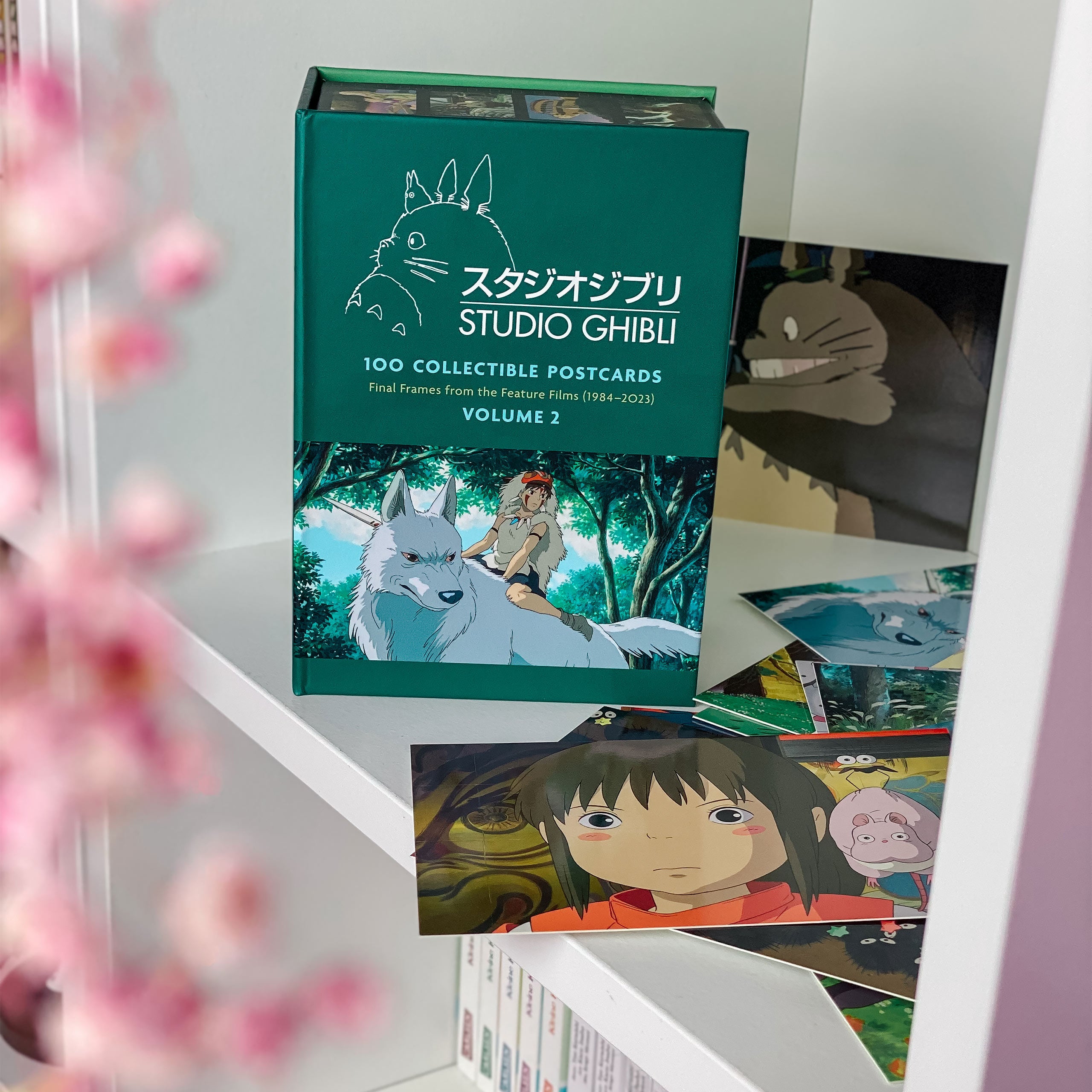 Product image Studio Ghibli - 100 Postcards in Gift Box Vol. 2