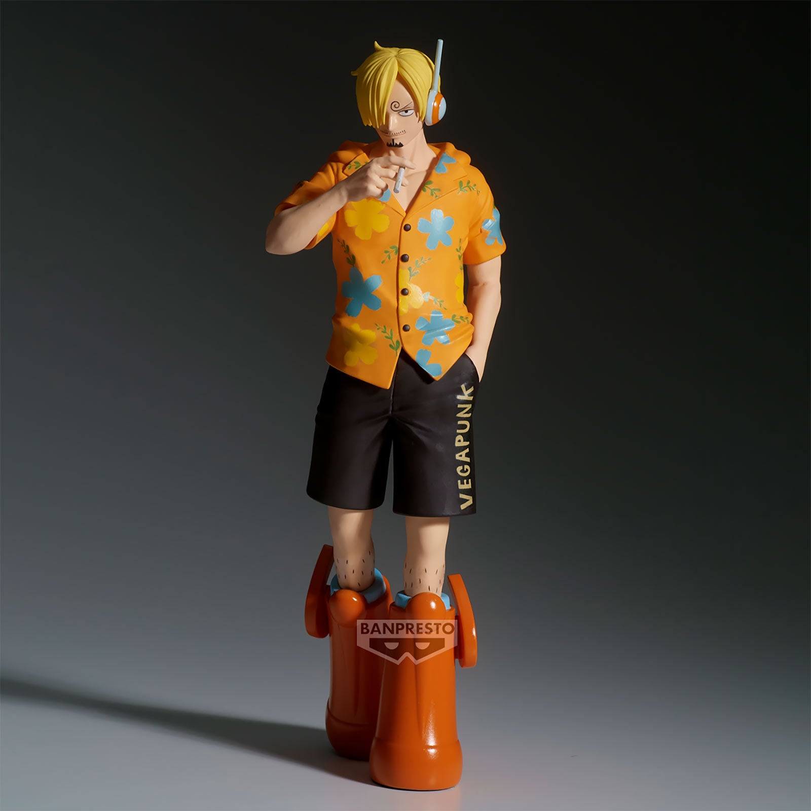Product image One Piece - Sanji The Shukko Figure Egghead Version
