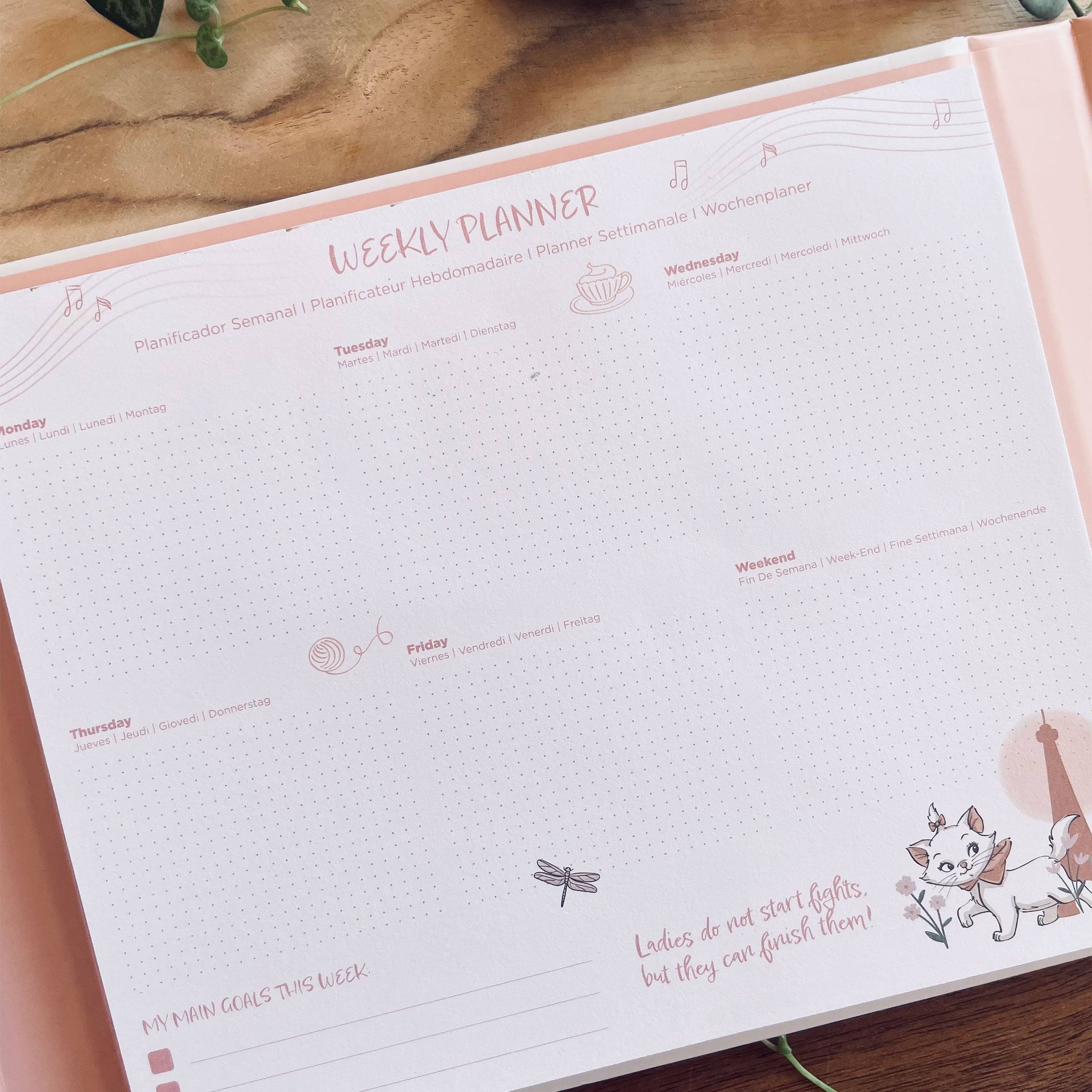 Product image The Aristocats - Marie Parisian Dream Weekly Planner Book