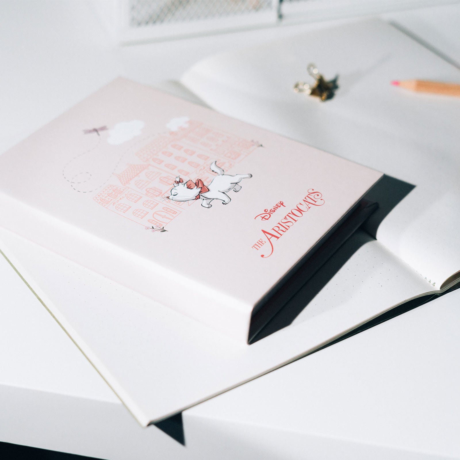 Product image Aristocats - Bonjour Marie Sticky Notes Book