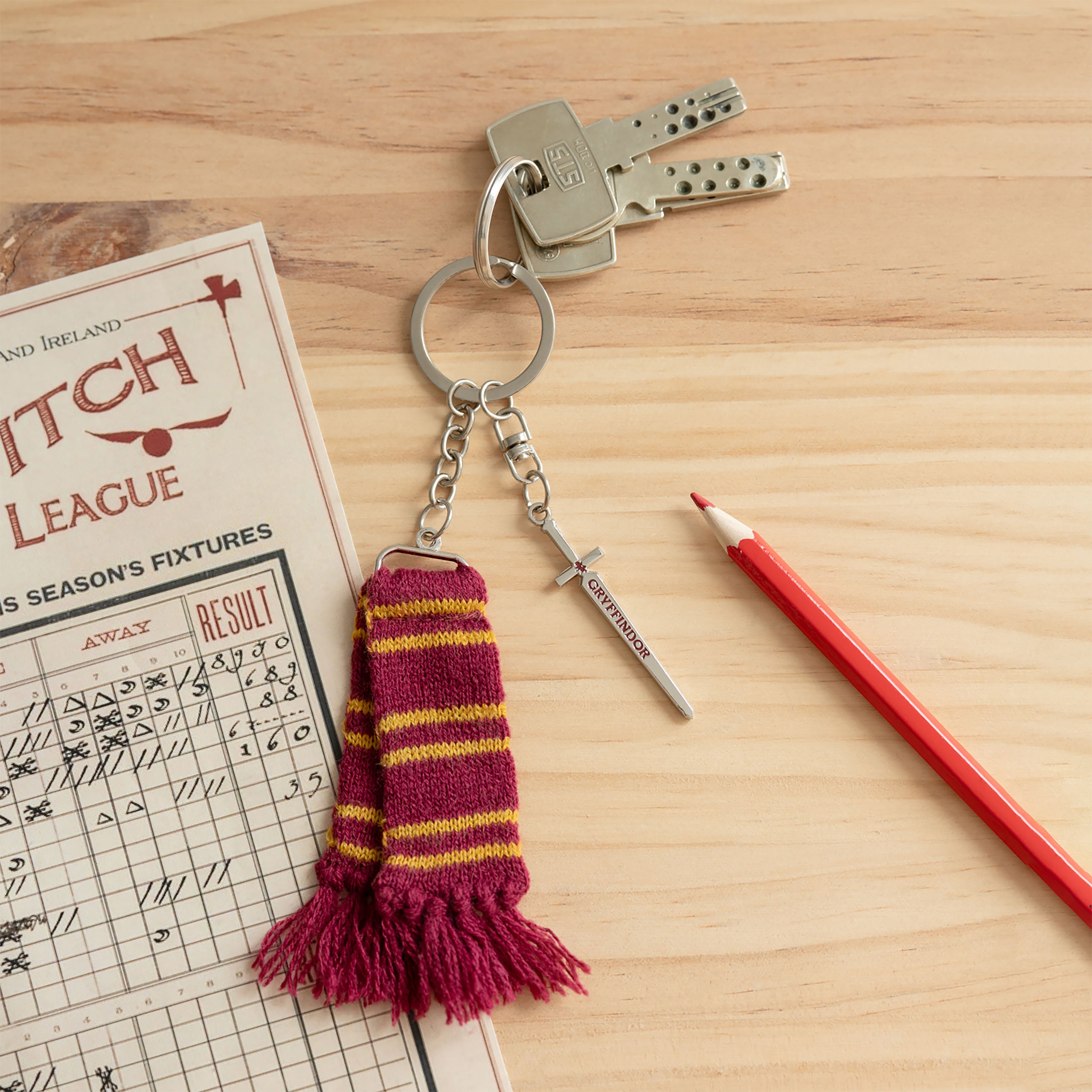 Product image Harry Potter - Gryffindor Scarf Keychain