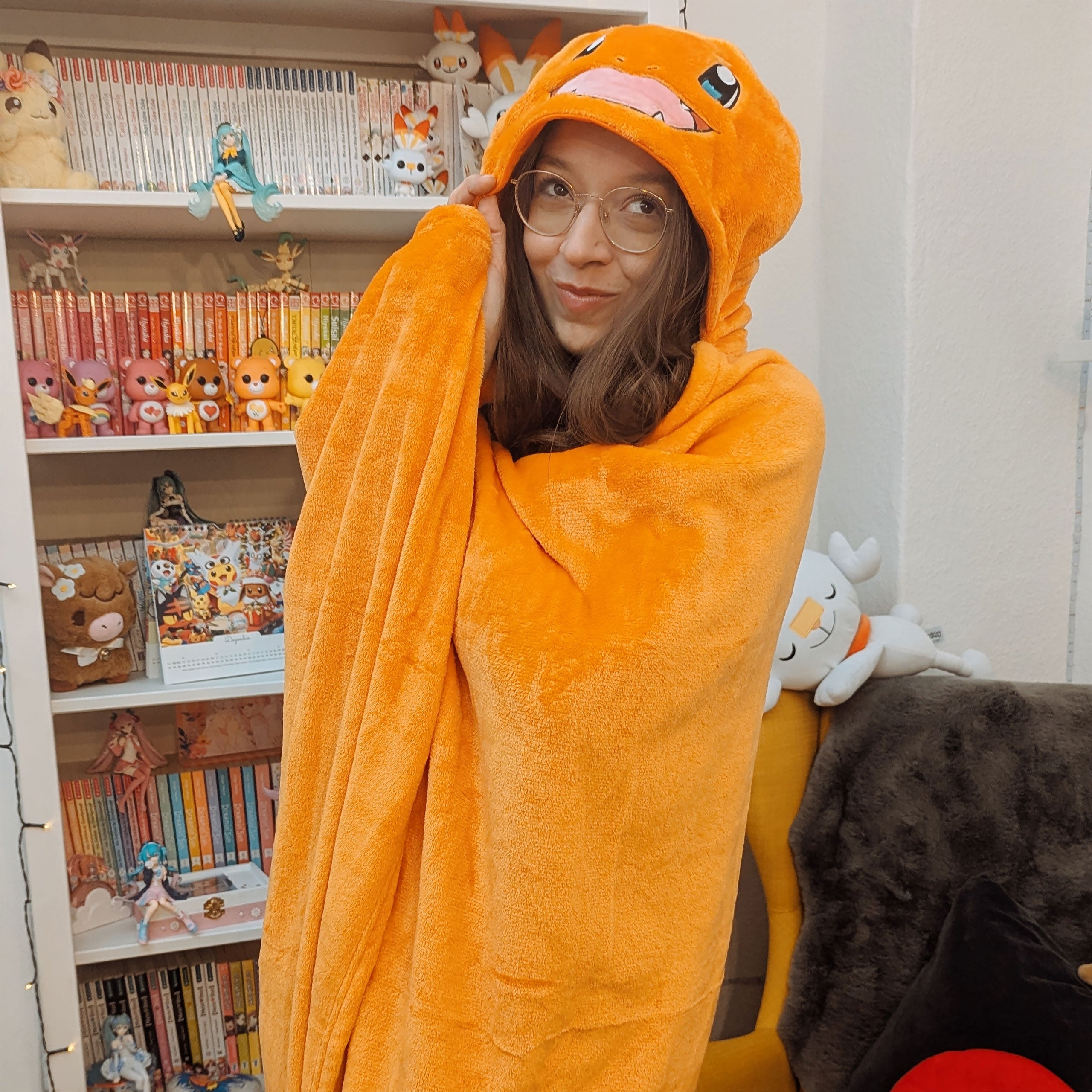 Product image Pokemon - Charmander Hooded Blanket