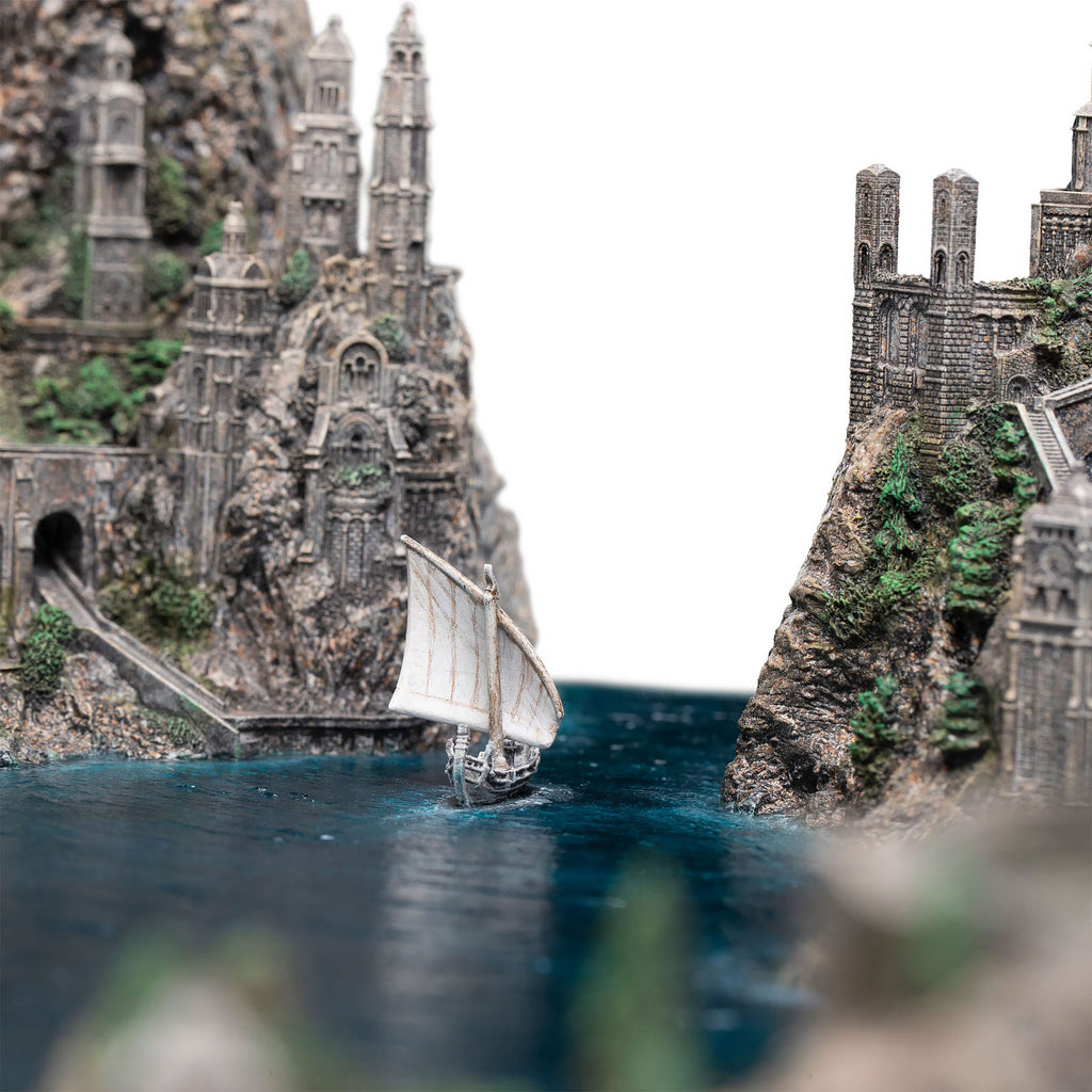 Product image The Lord of the Rings - The Grey Havens Diorama