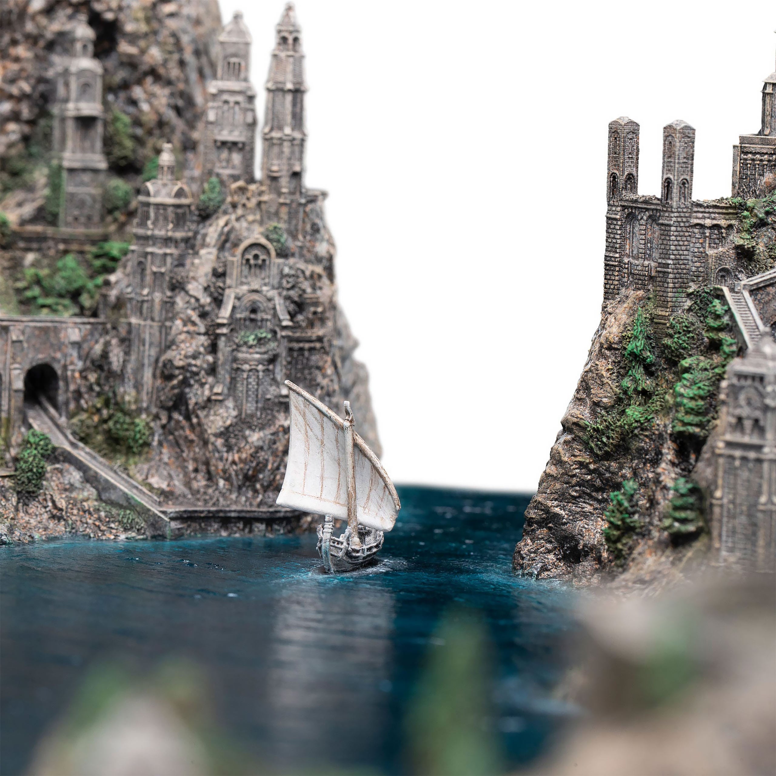 Product image The Lord of the Rings - The Grey Havens Diorama