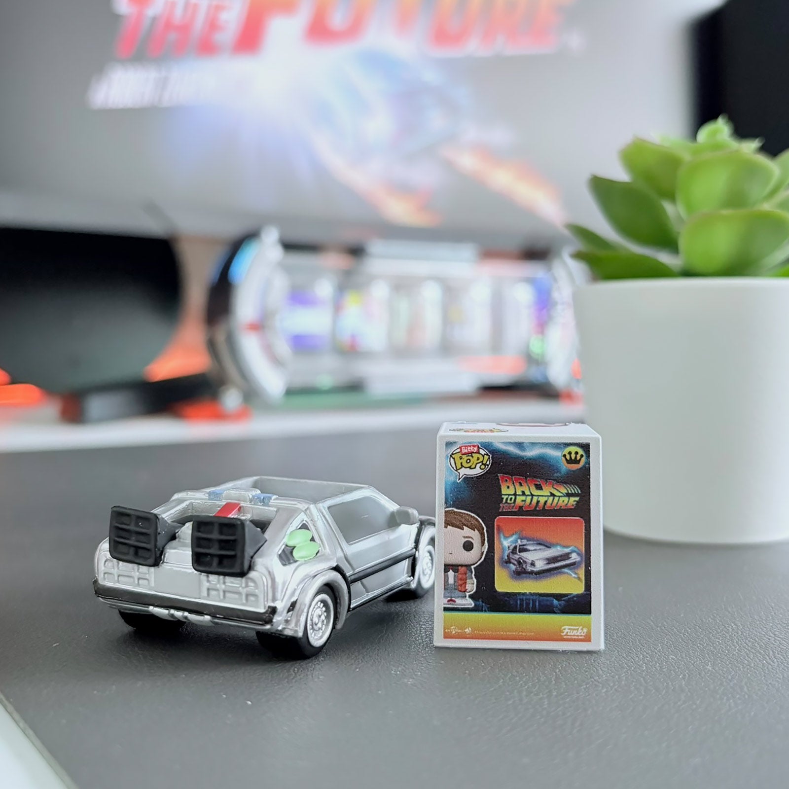 Product image Back to the Future - DeLorean Funko Bitty Pop Ride Figure Set