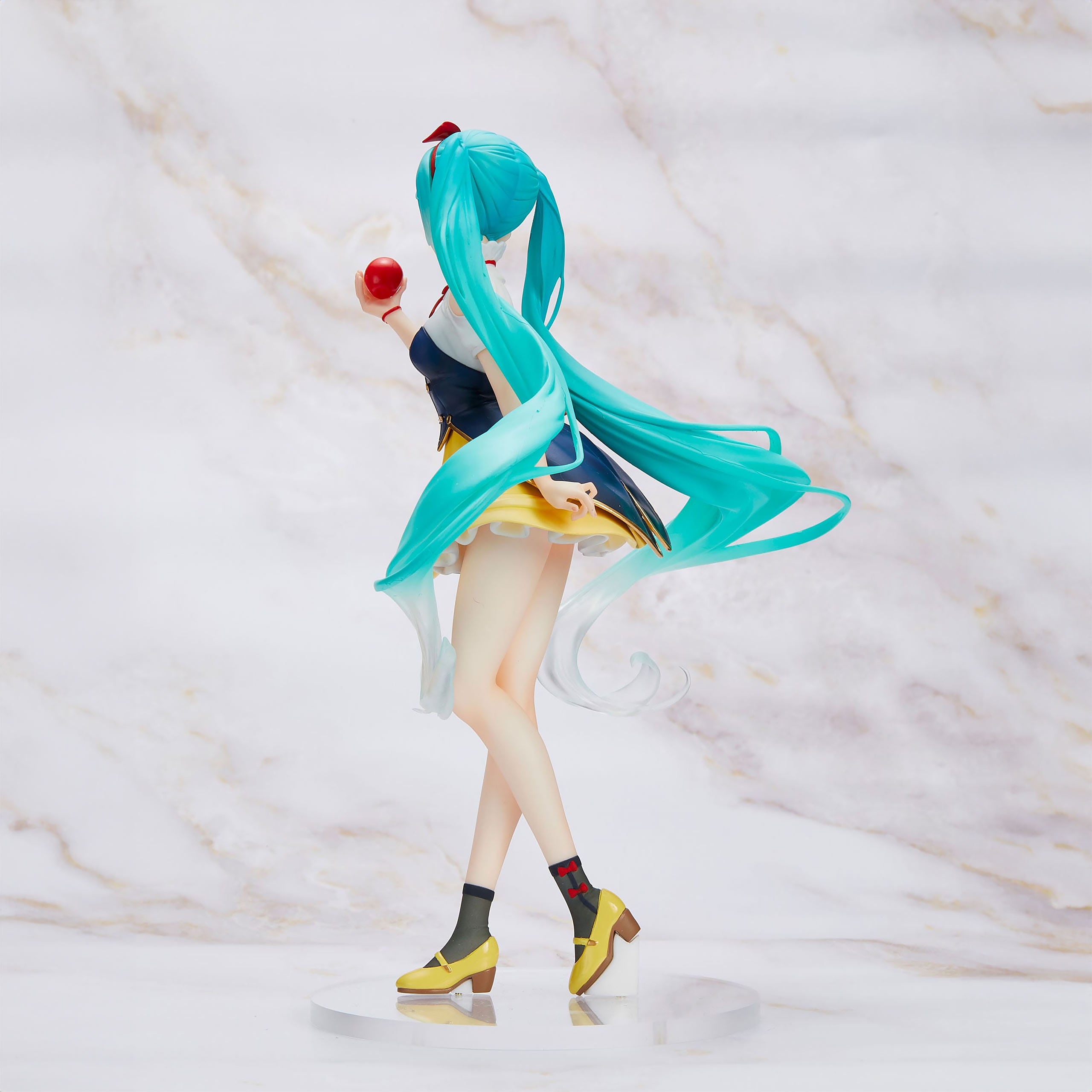Product image Hatsune Miku - Wonderland Snow White Figure