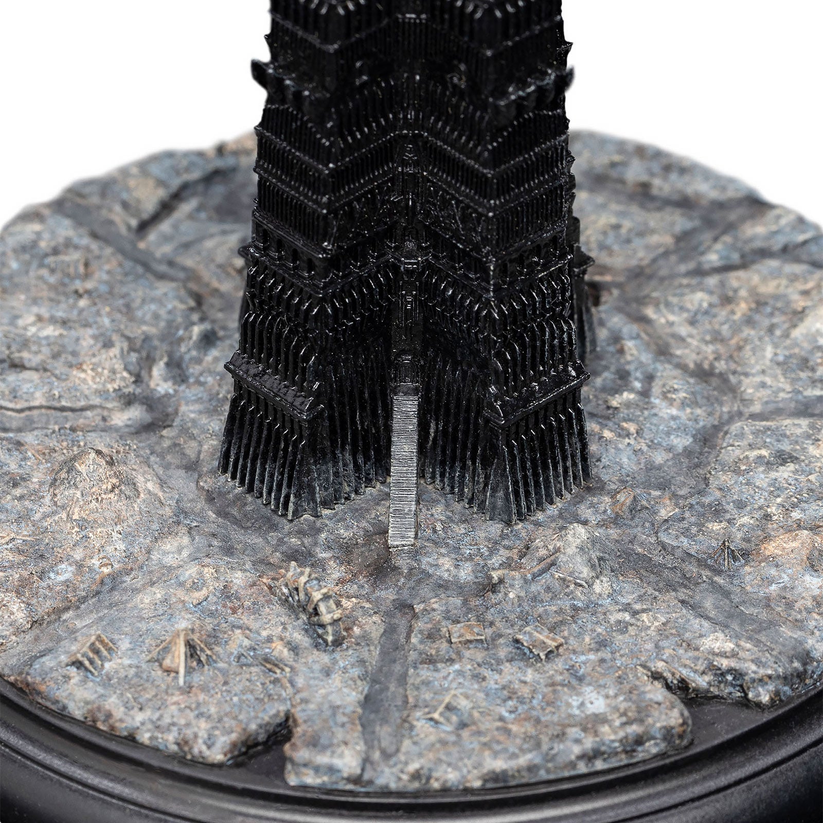Product image The Lord of the Rings - Orthanc Figure