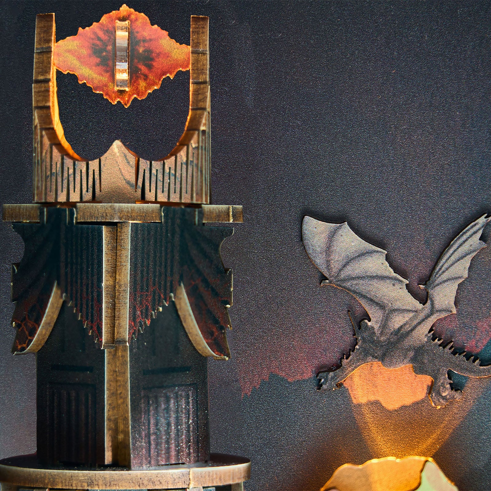 Product image The Lord of the Rings - Barad-dûr Book Nook Wooden Model Kit