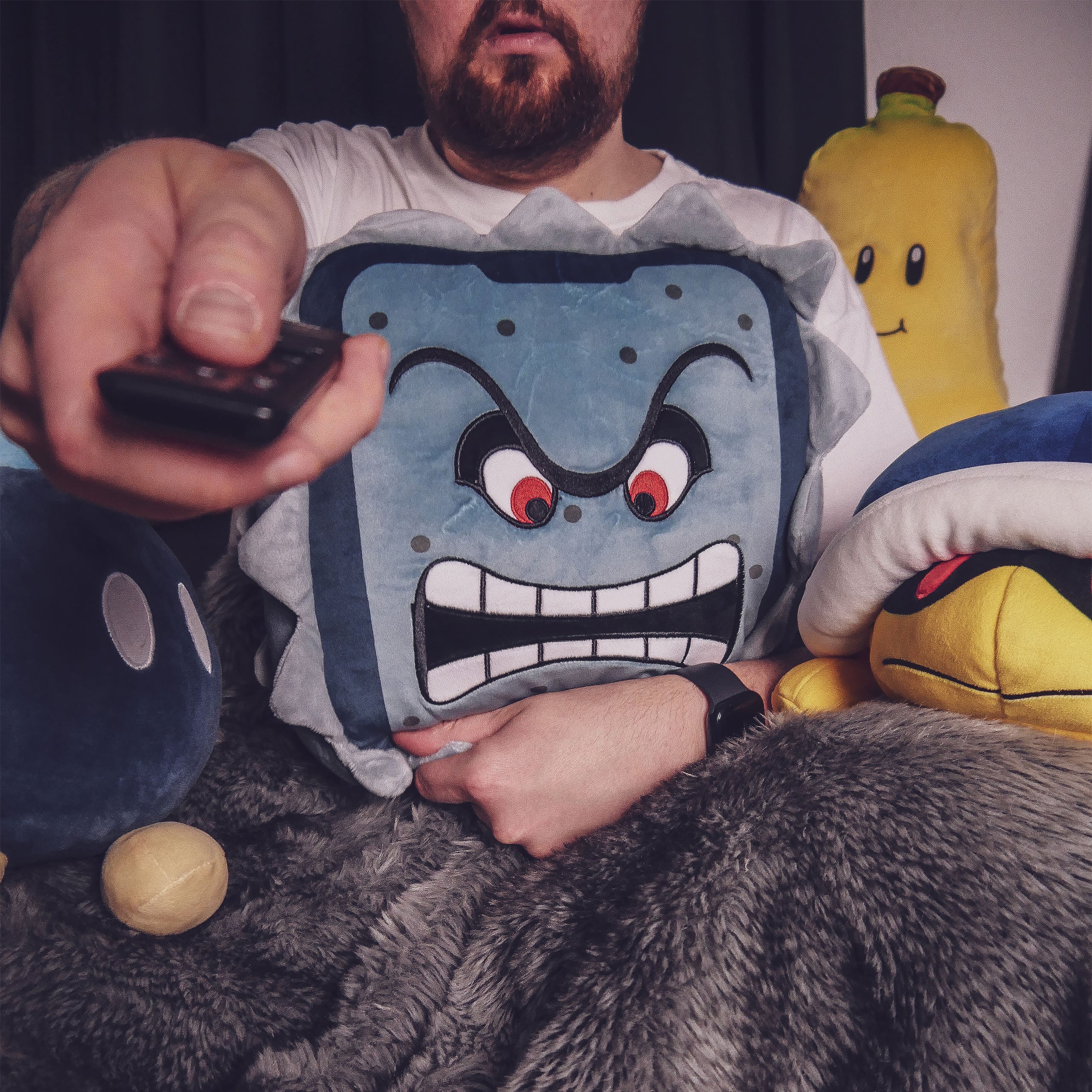 Product image Super Mario - Thwomp Mocchi-Mocchi Plush Figure