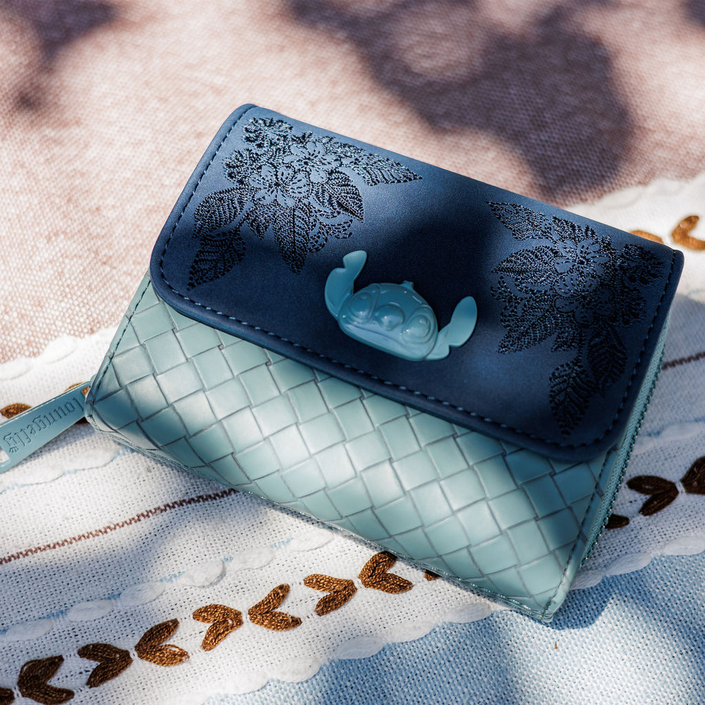 Product image Stitch Flowers Wallet - Lilo & Stitch
