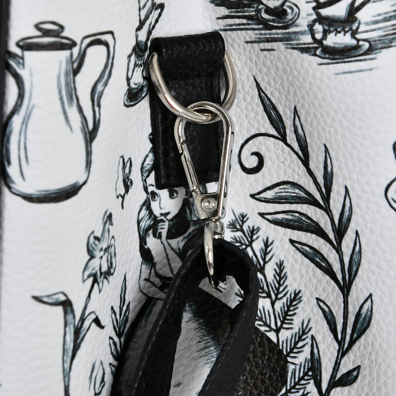 Product image Alice in Wonderland - Tea Party Crossbody Bag