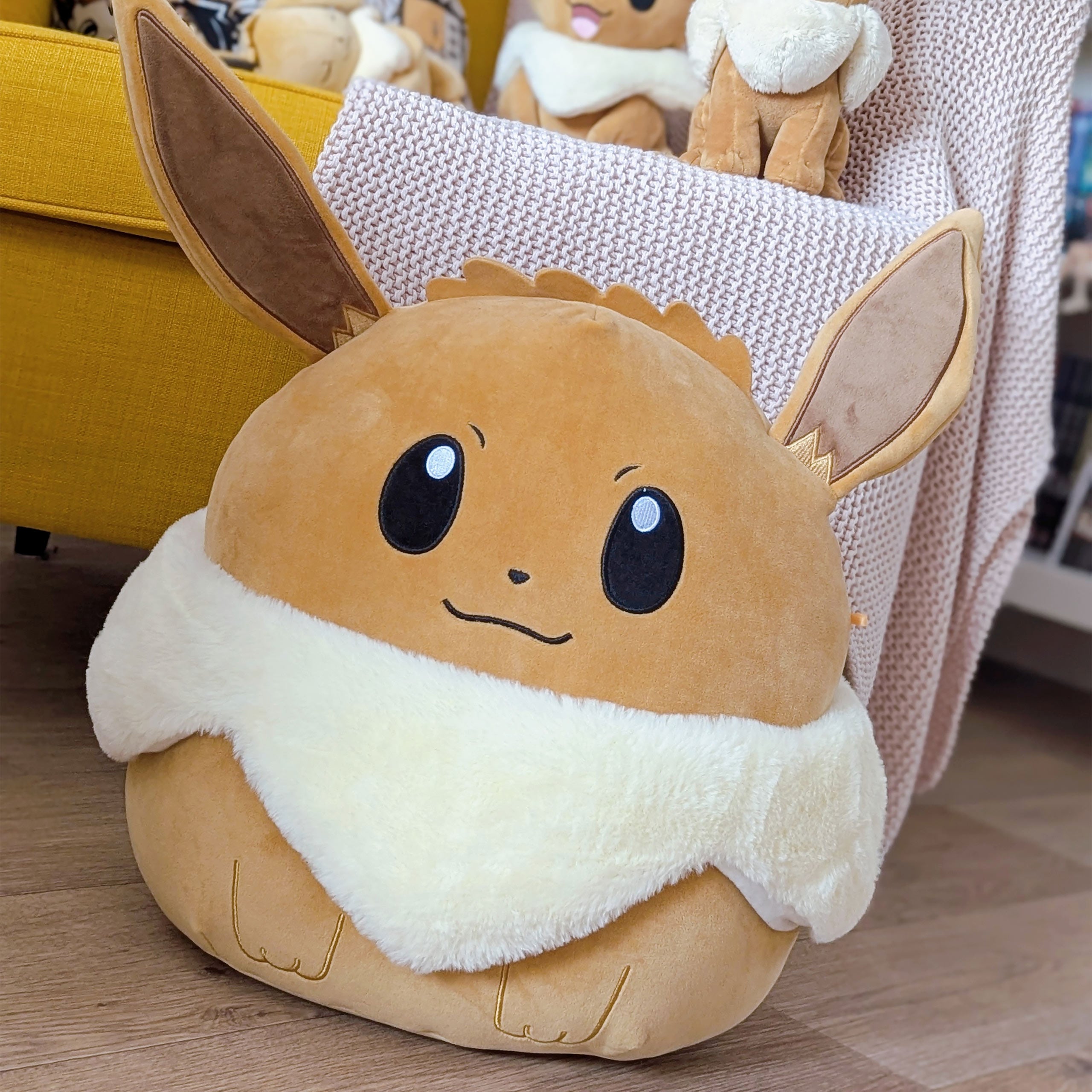 Product image Eevee Squishmallows Plush Figure - Pokemon