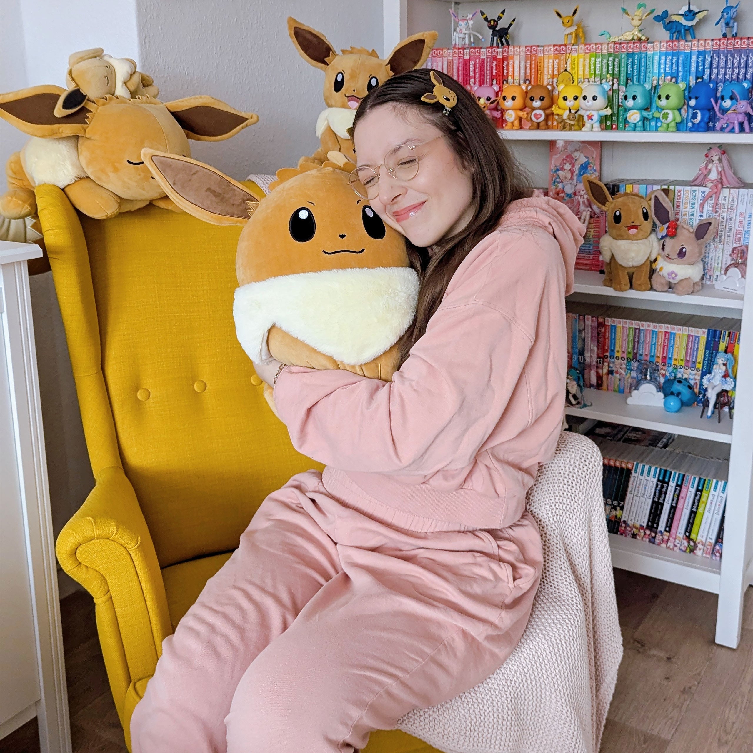 Product image Eevee Squishmallows Plush Figure - Pokemon