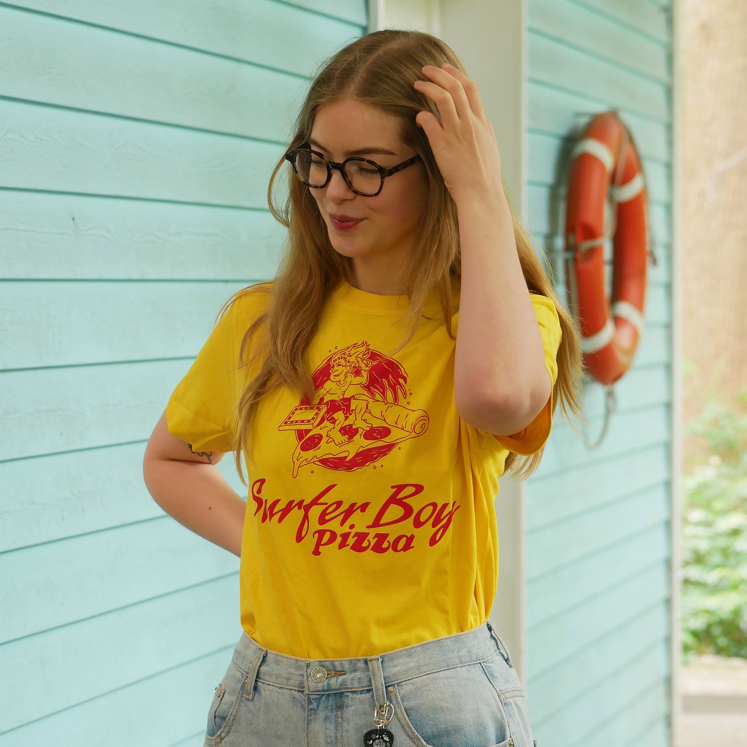 Product image Stranger Things - Surfer Boy Pizza T-shirt yellow