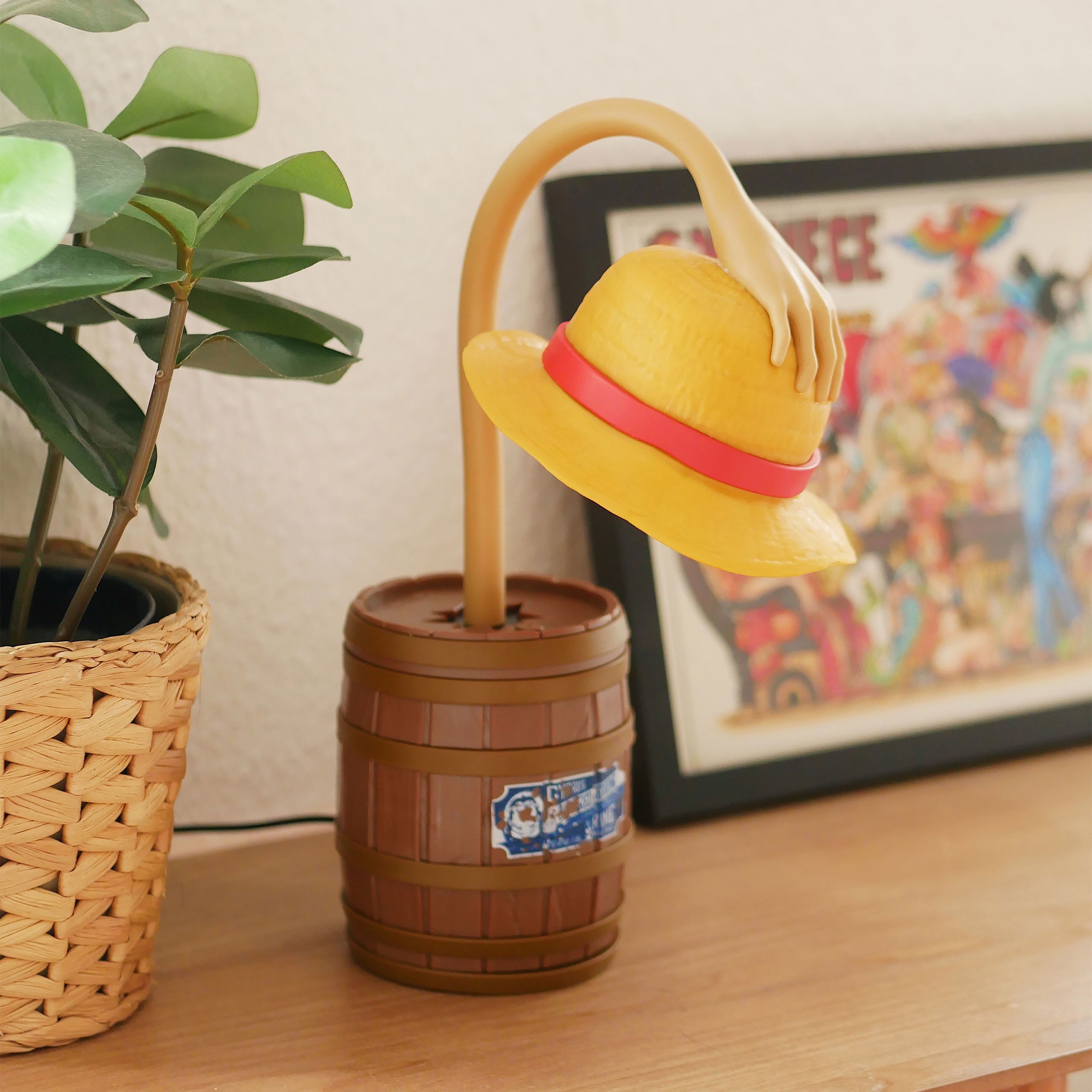 Product image One Piece - Straw Hat Table Lamp